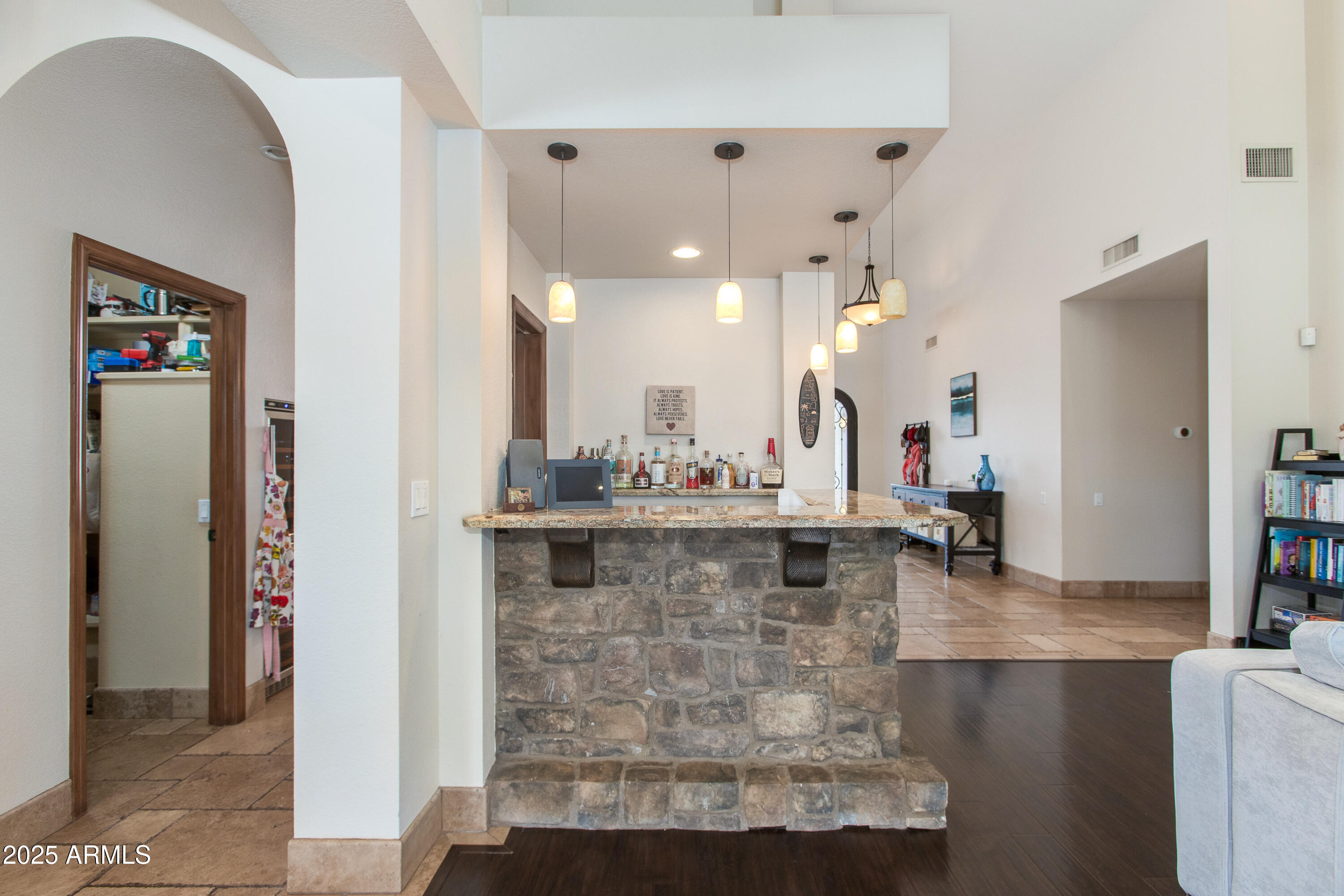 10645 E BELLA VISTA Drive