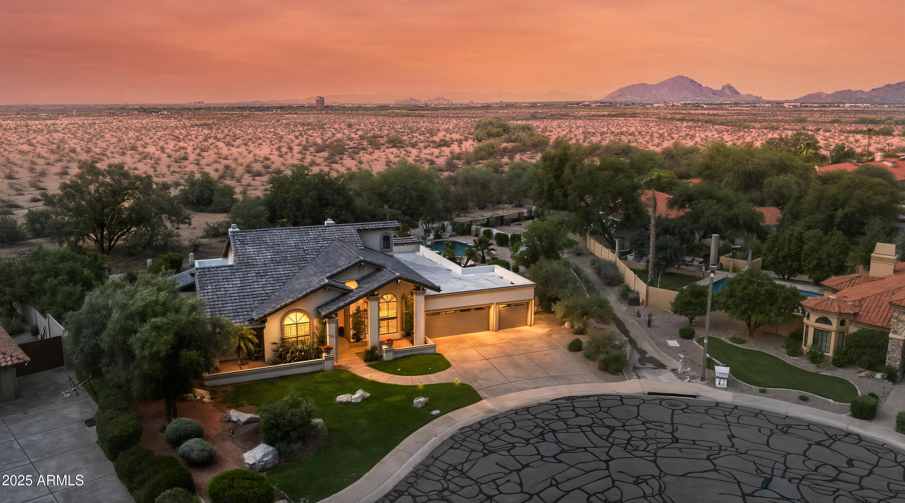 10645 E BELLA VISTA Drive