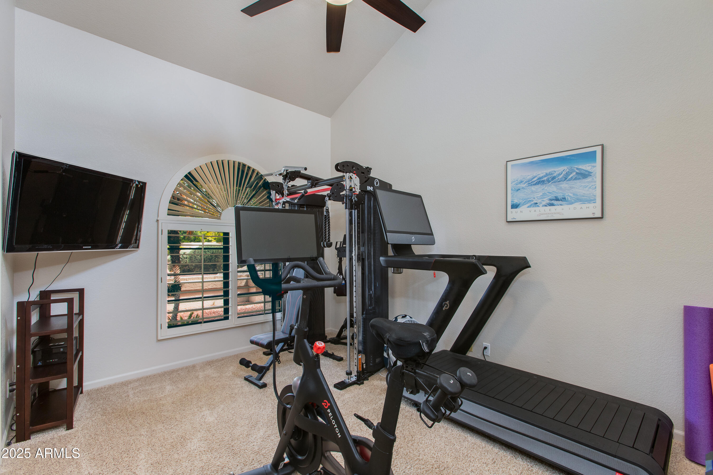 10645 E BELLA VISTA Drive