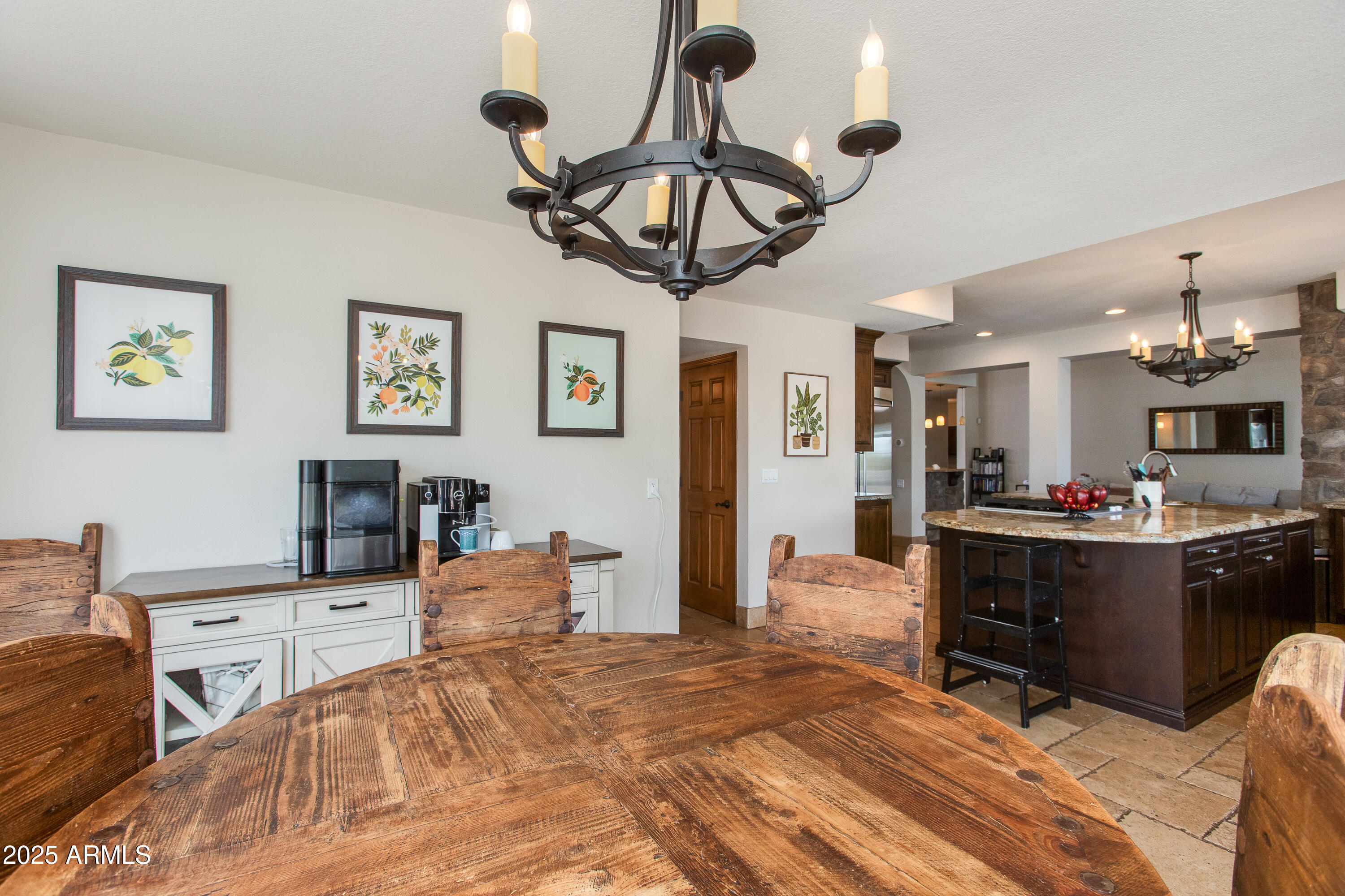 10645 E BELLA VISTA Drive