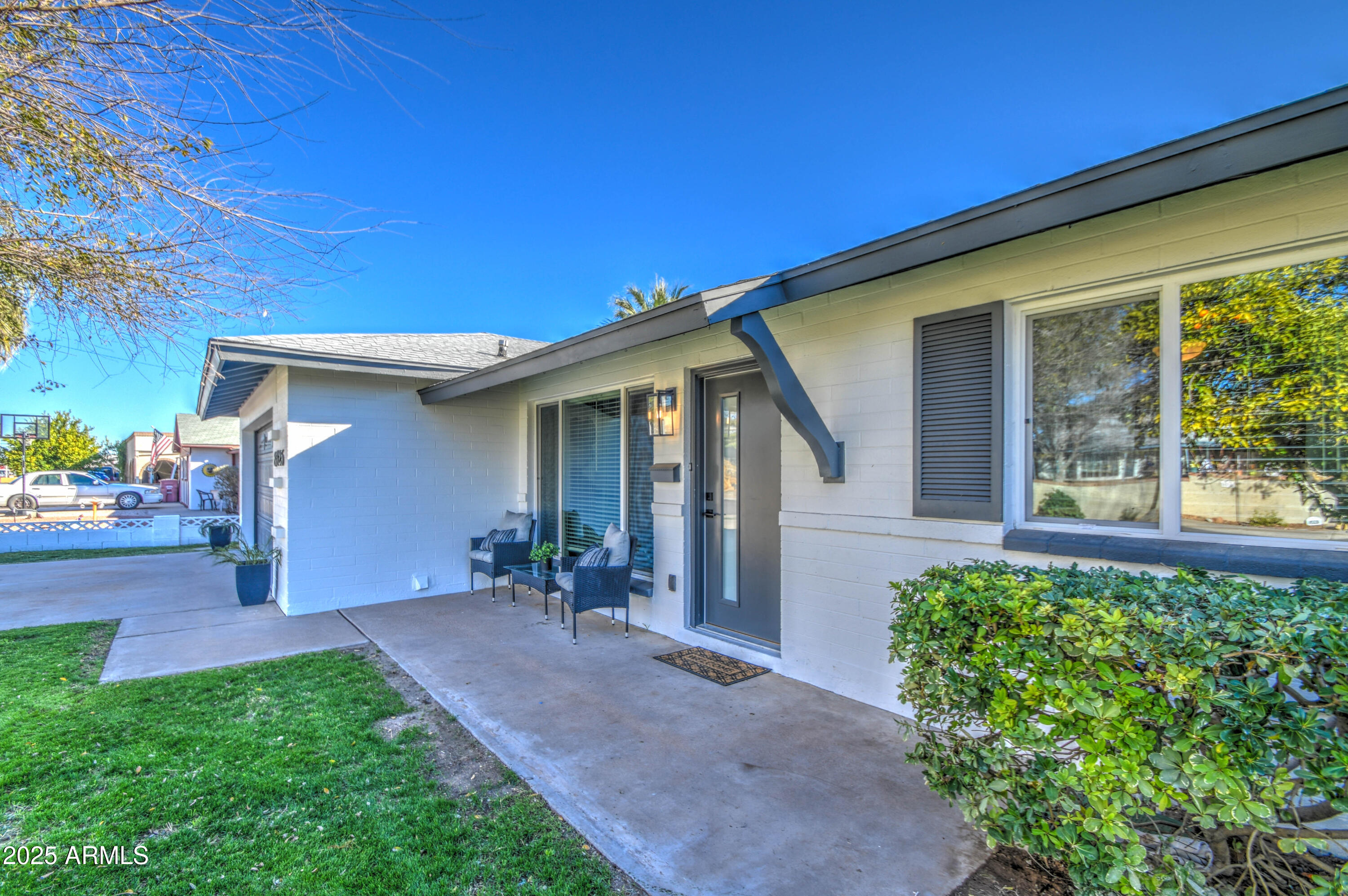 8325 E Granada Road