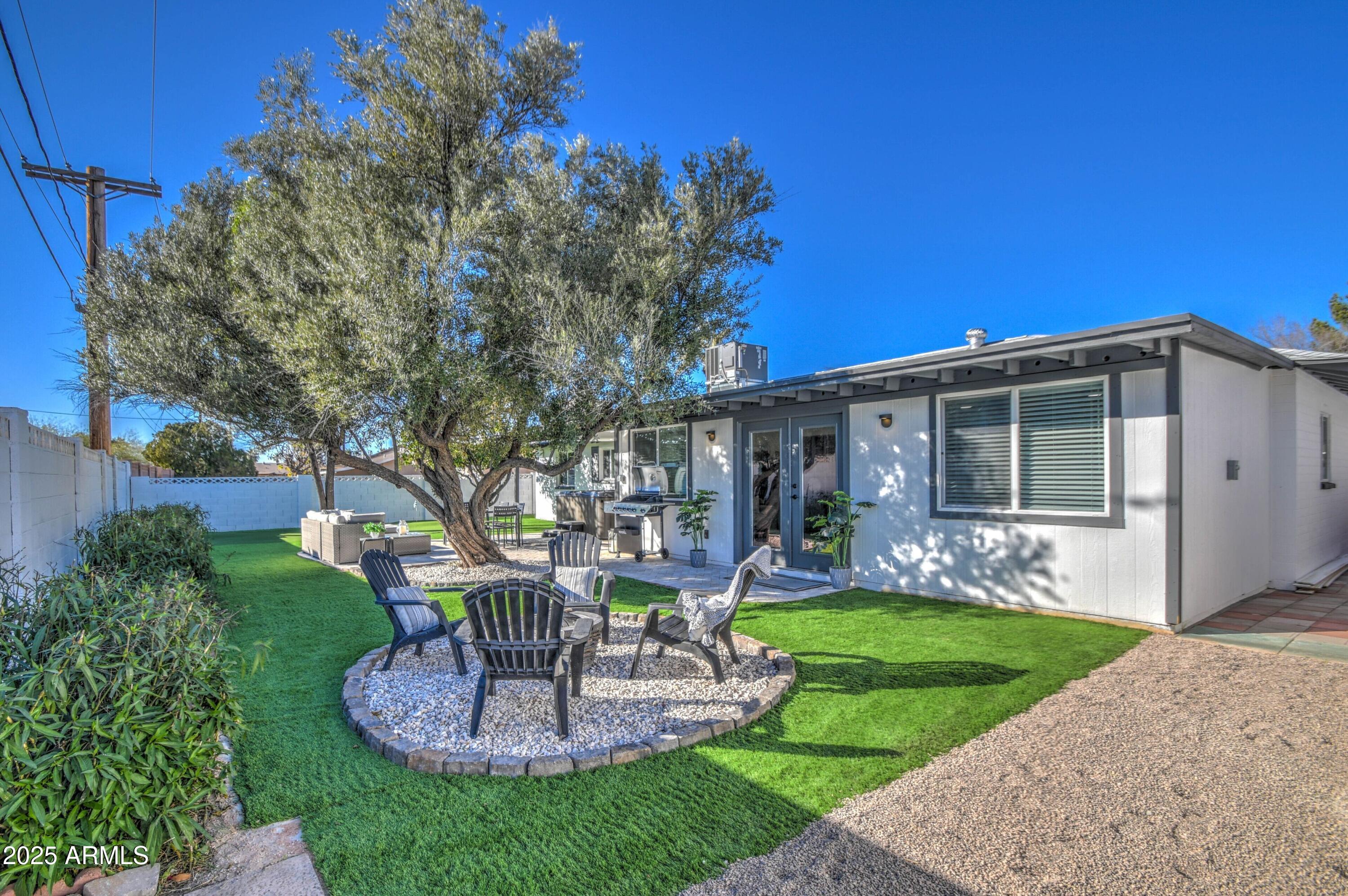 8325 E Granada Road