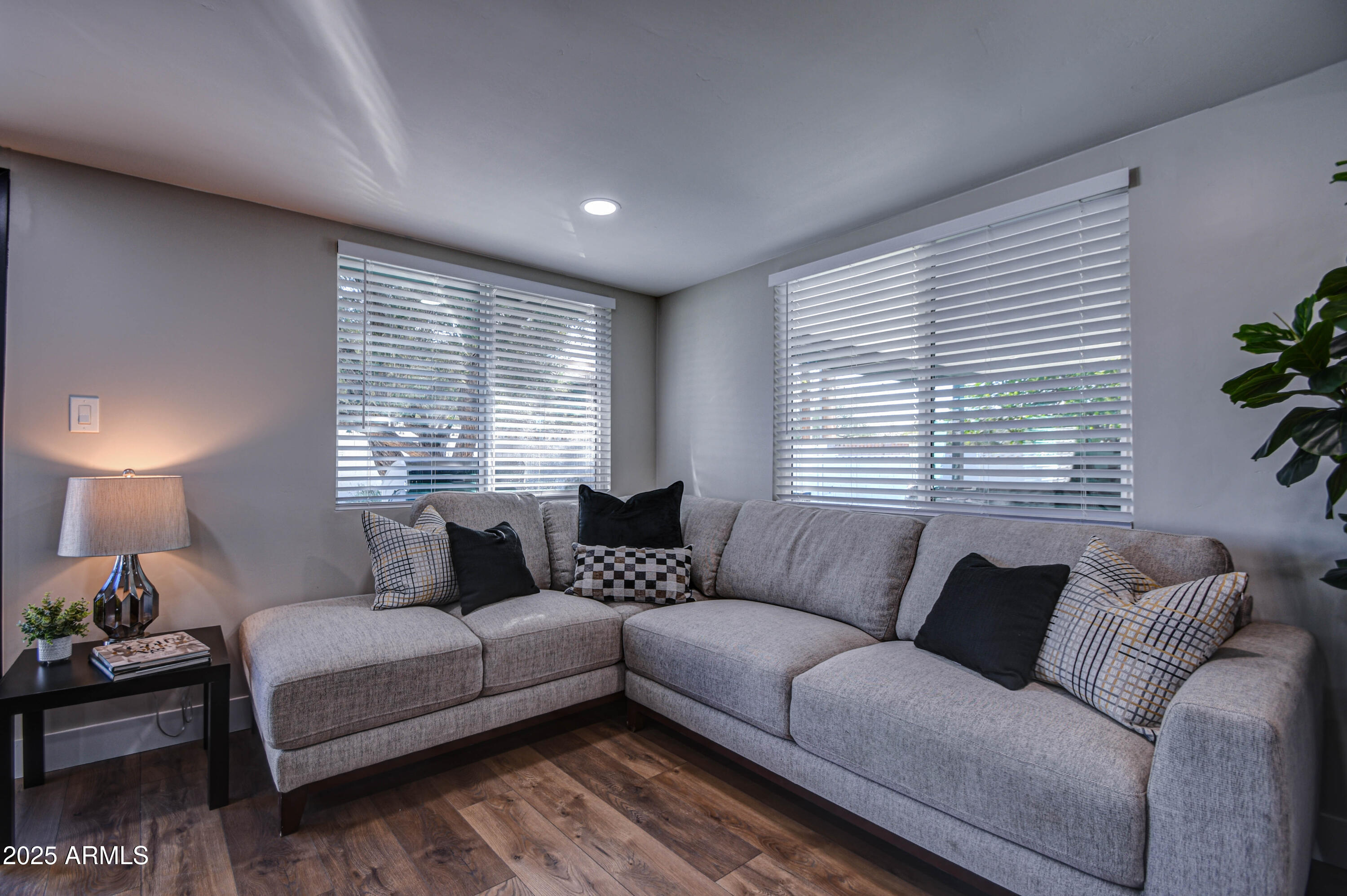 8325 E Granada Road