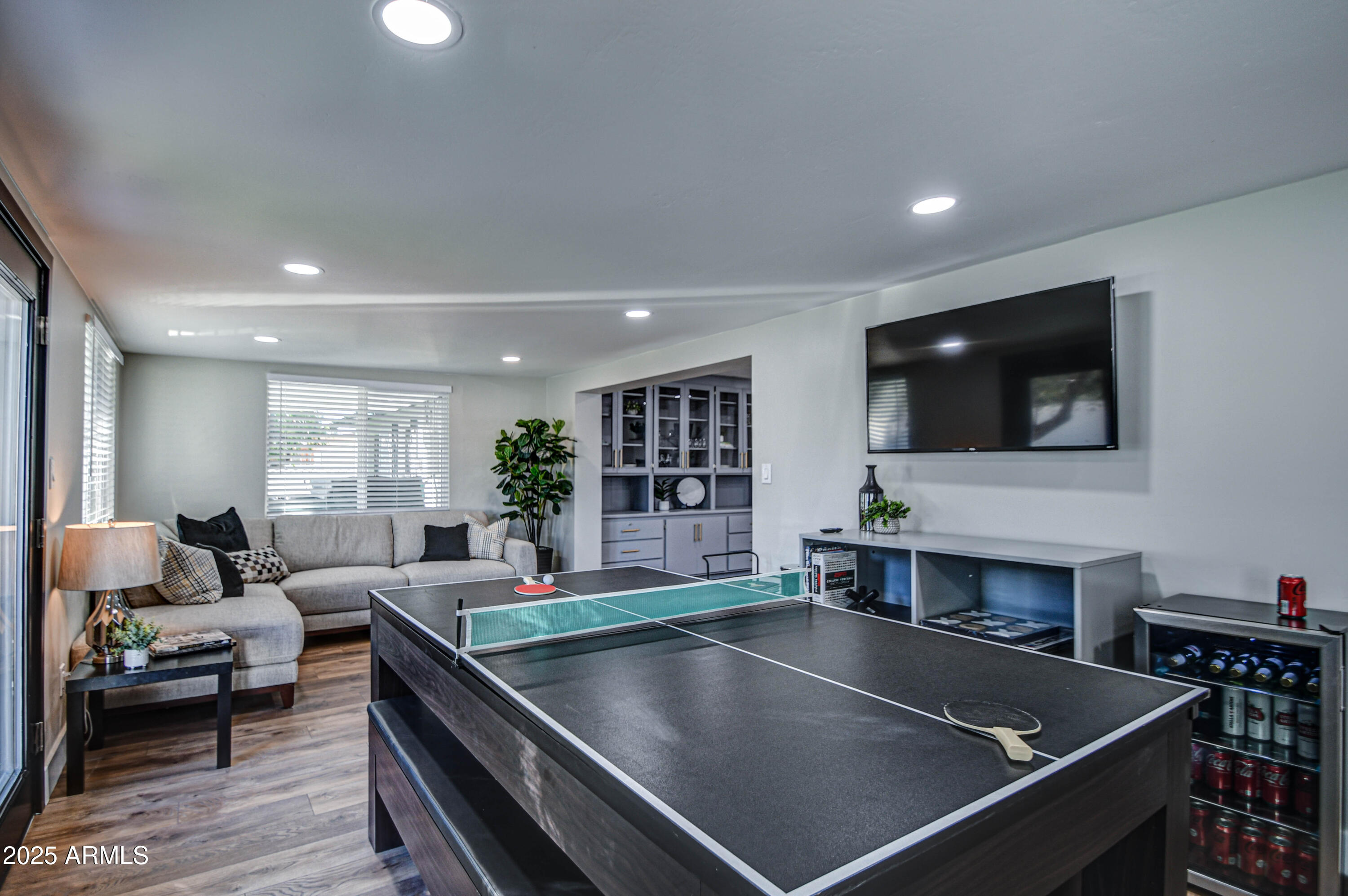 8325 E GRANADA Road