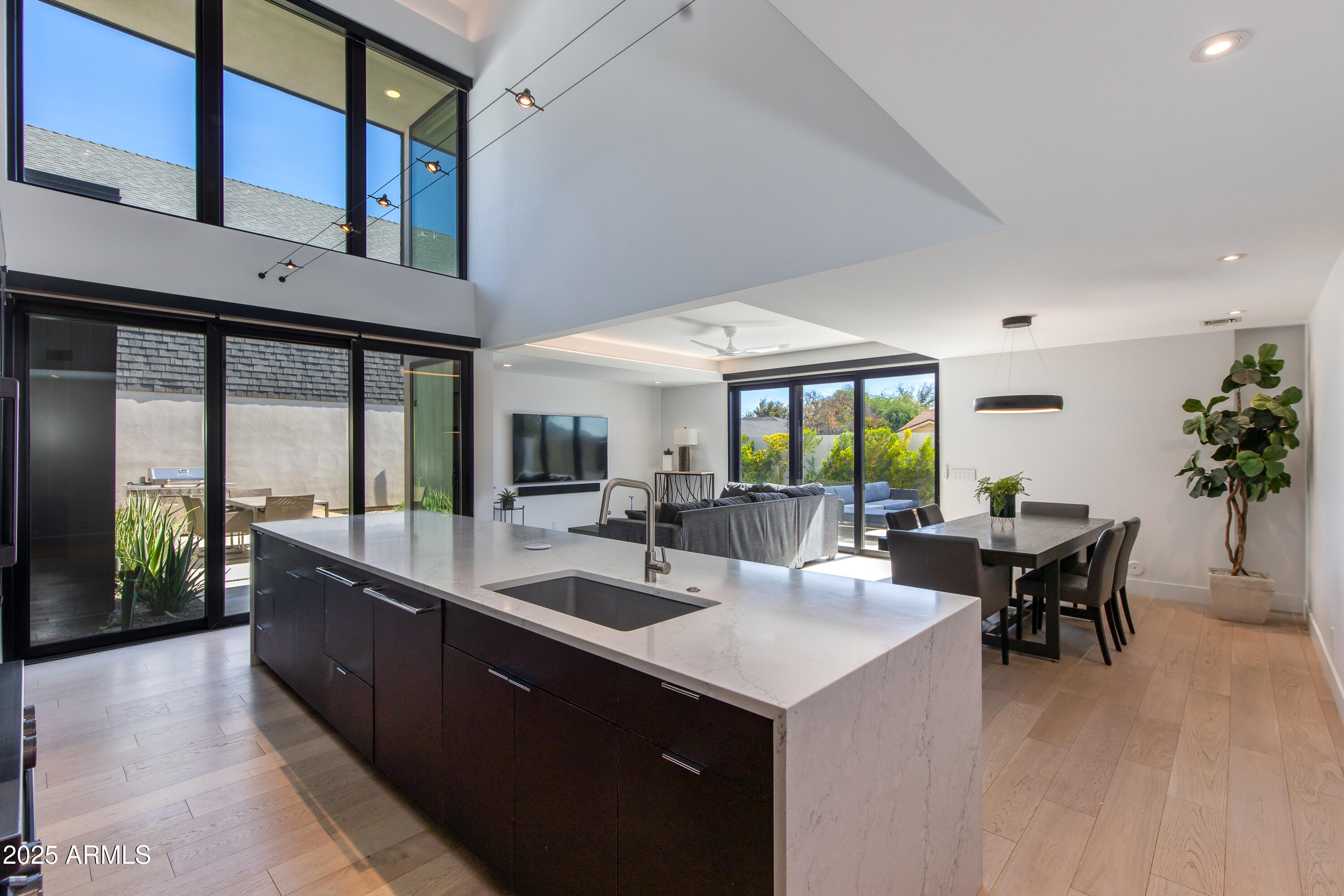 1333 E POMELO GROVE Lane
