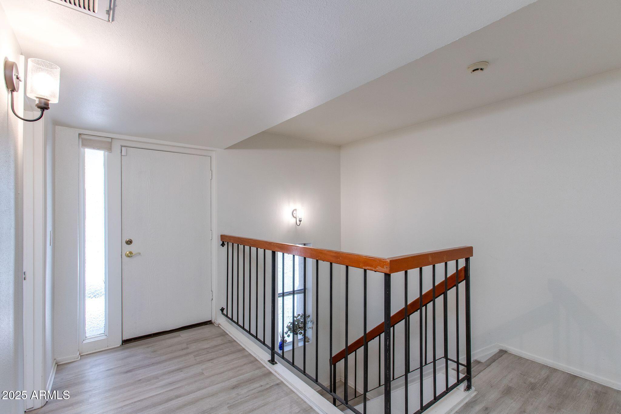 8225 N CENTRAL Avenue, 9