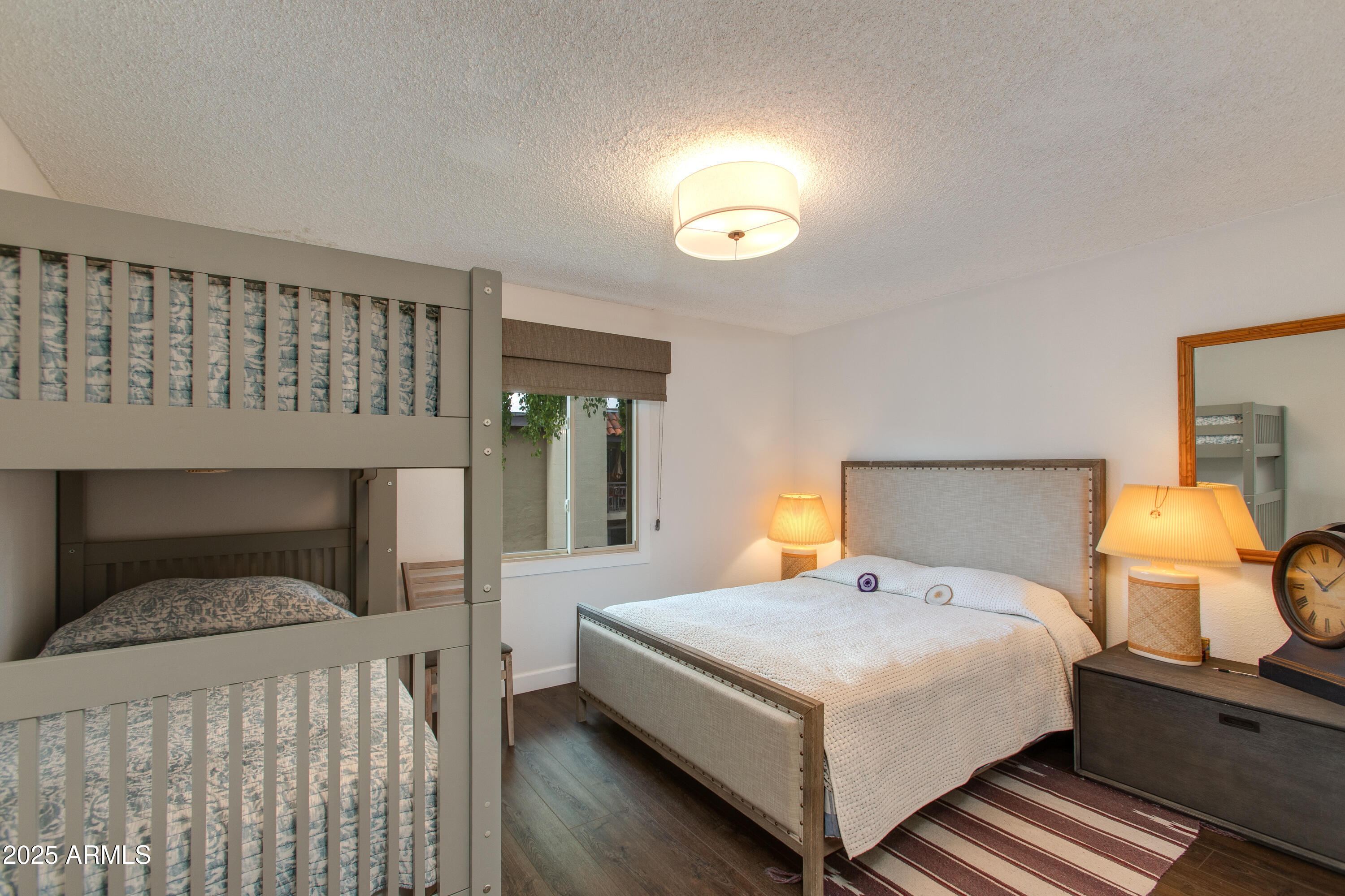 4201 E CAMELBACK Road, 34