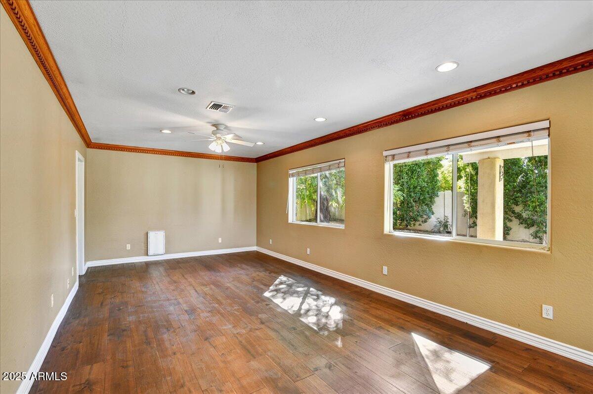 4015 E CHEERY LYNN Road