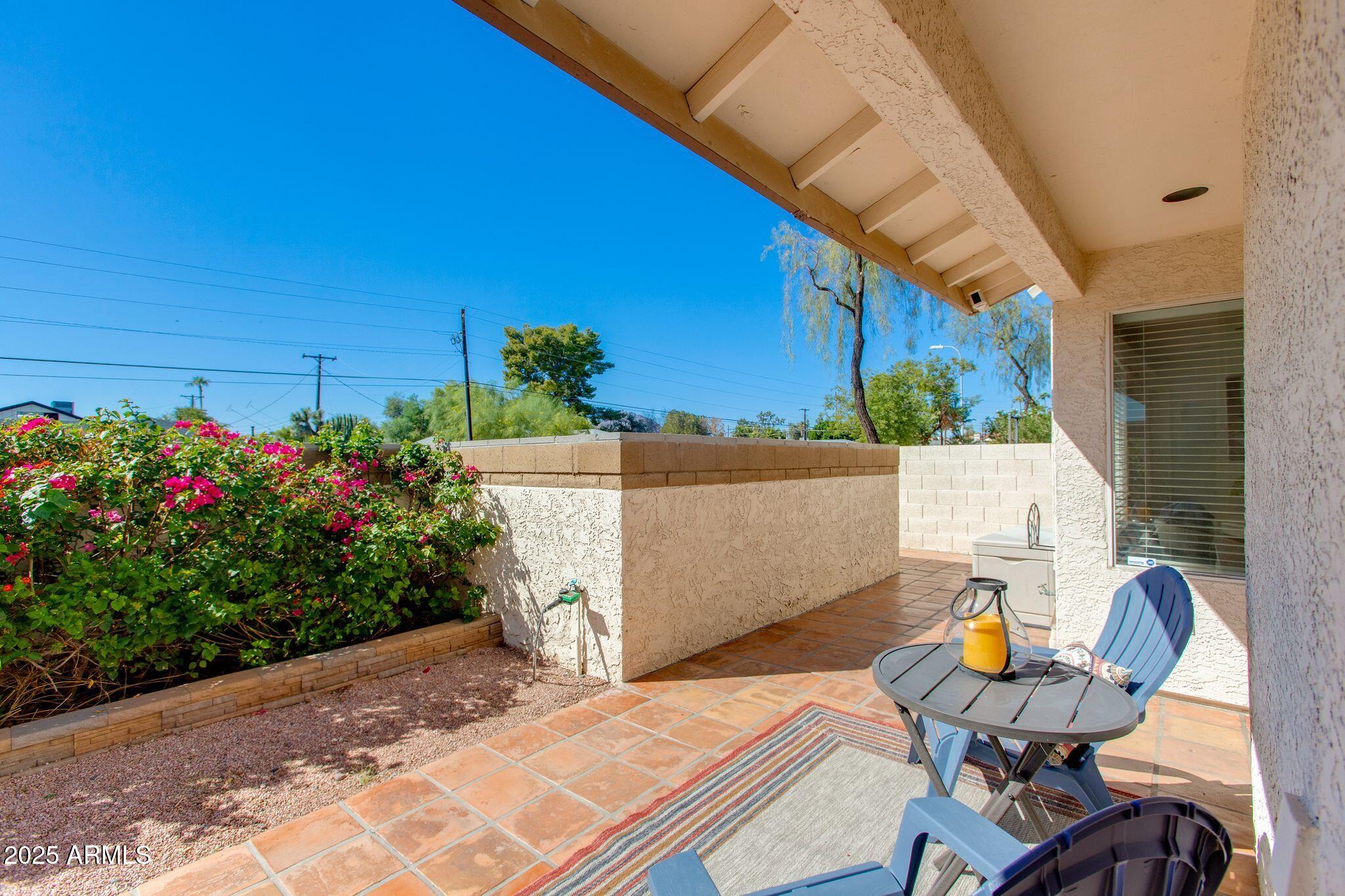 2647 N MILLER Road, 12