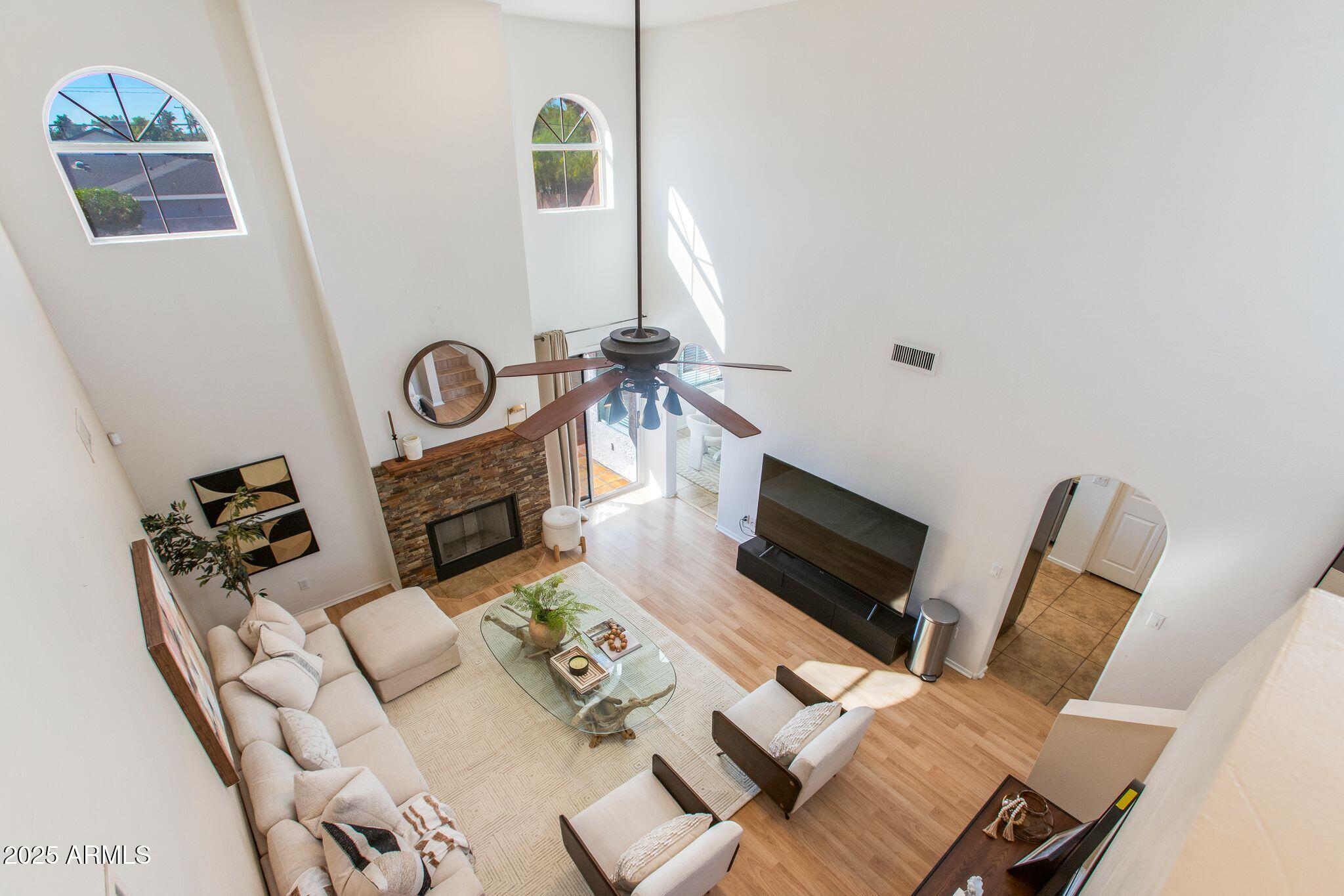 2647 N MILLER Road, 12