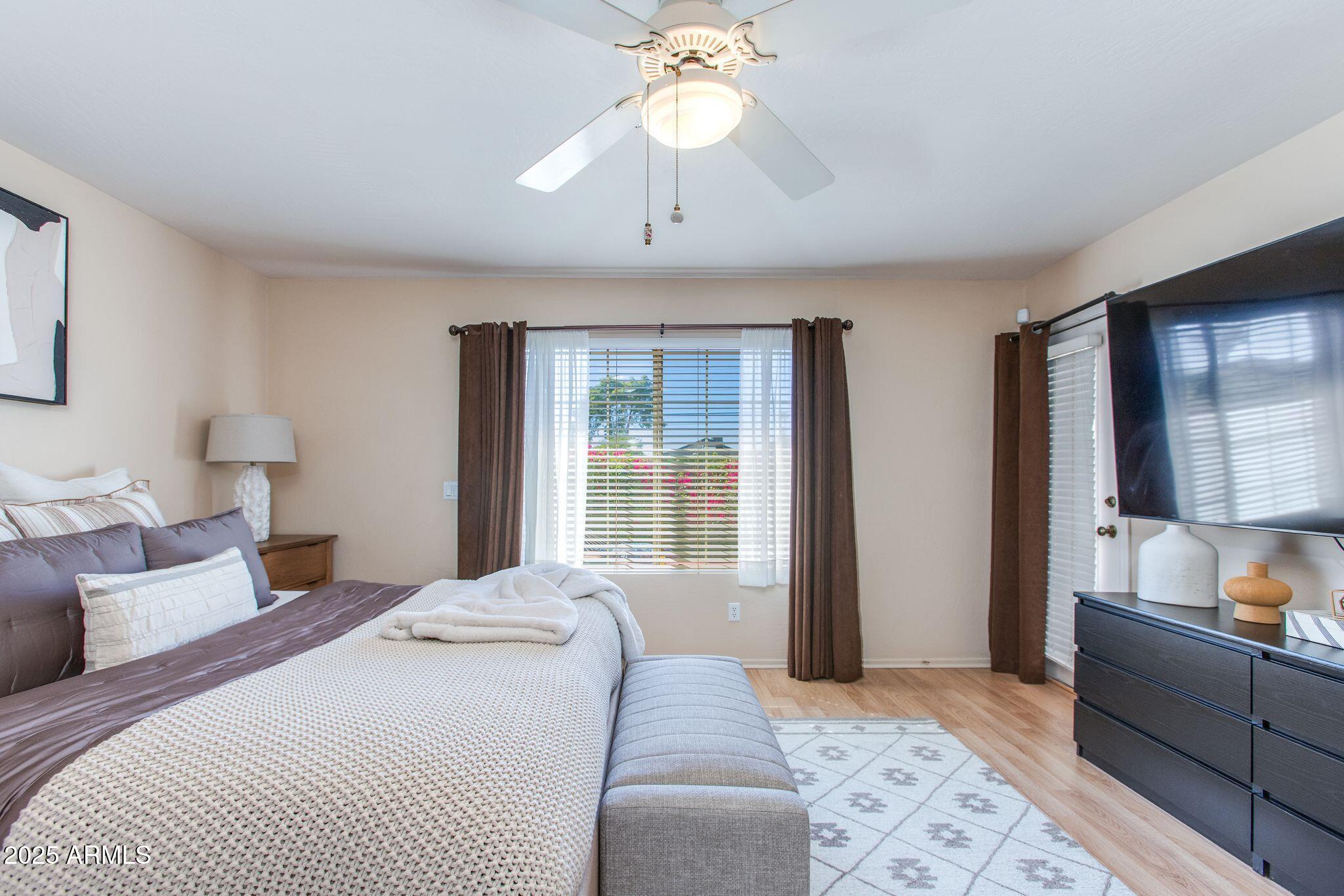 2647 N MILLER Road, 12