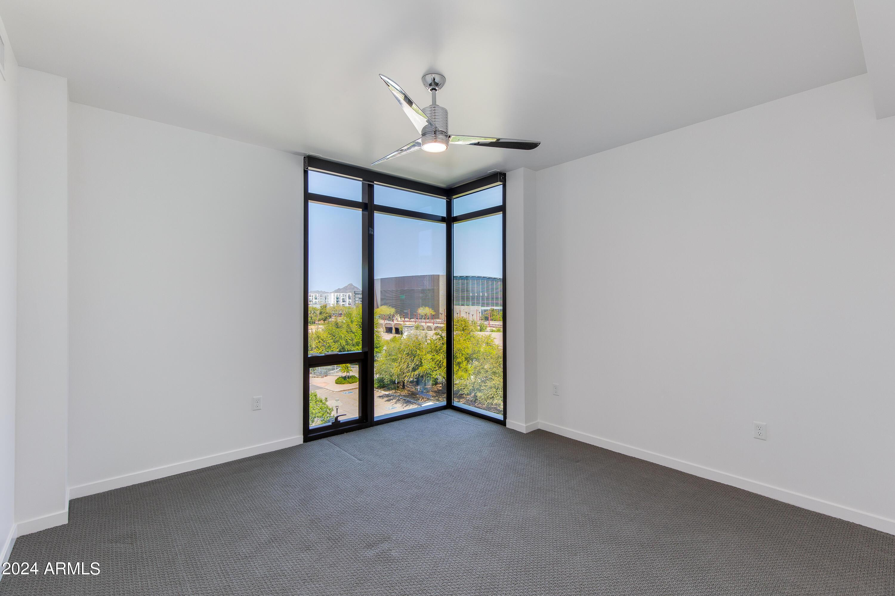 200 W PORTLAND Street, 511