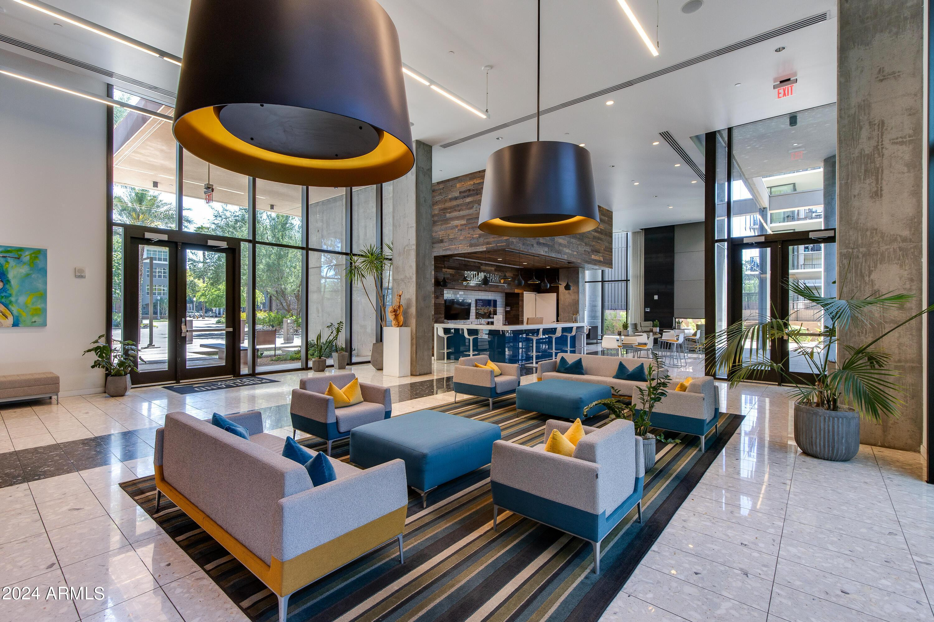 200 W PORTLAND Street, 511