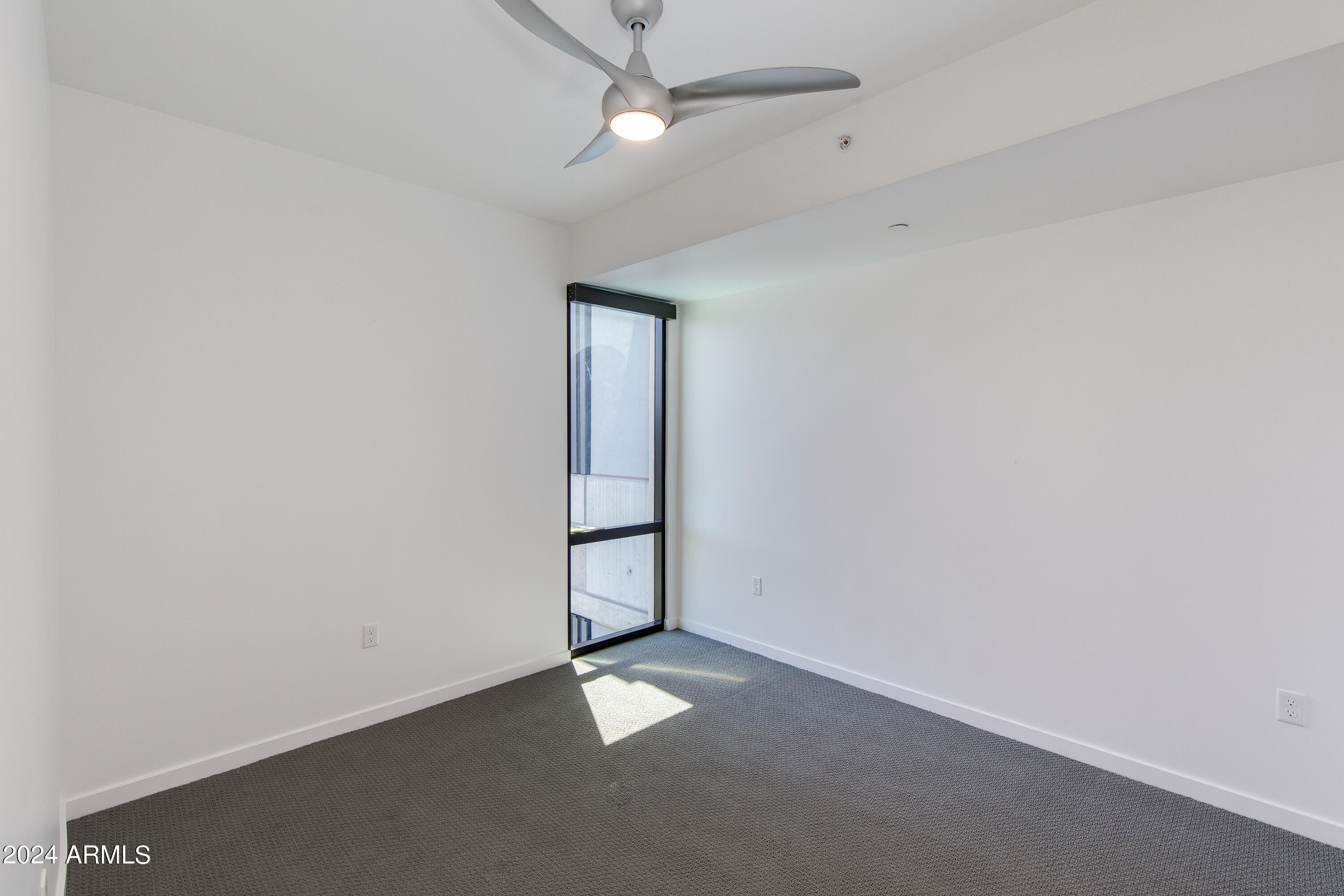 200 W PORTLAND Street, 511