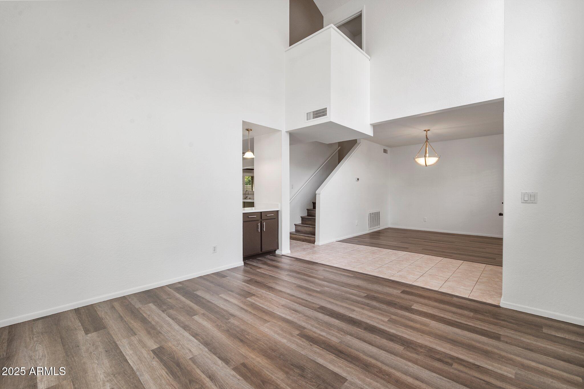 4529 E BLUEFIELD Avenue, Phoenix