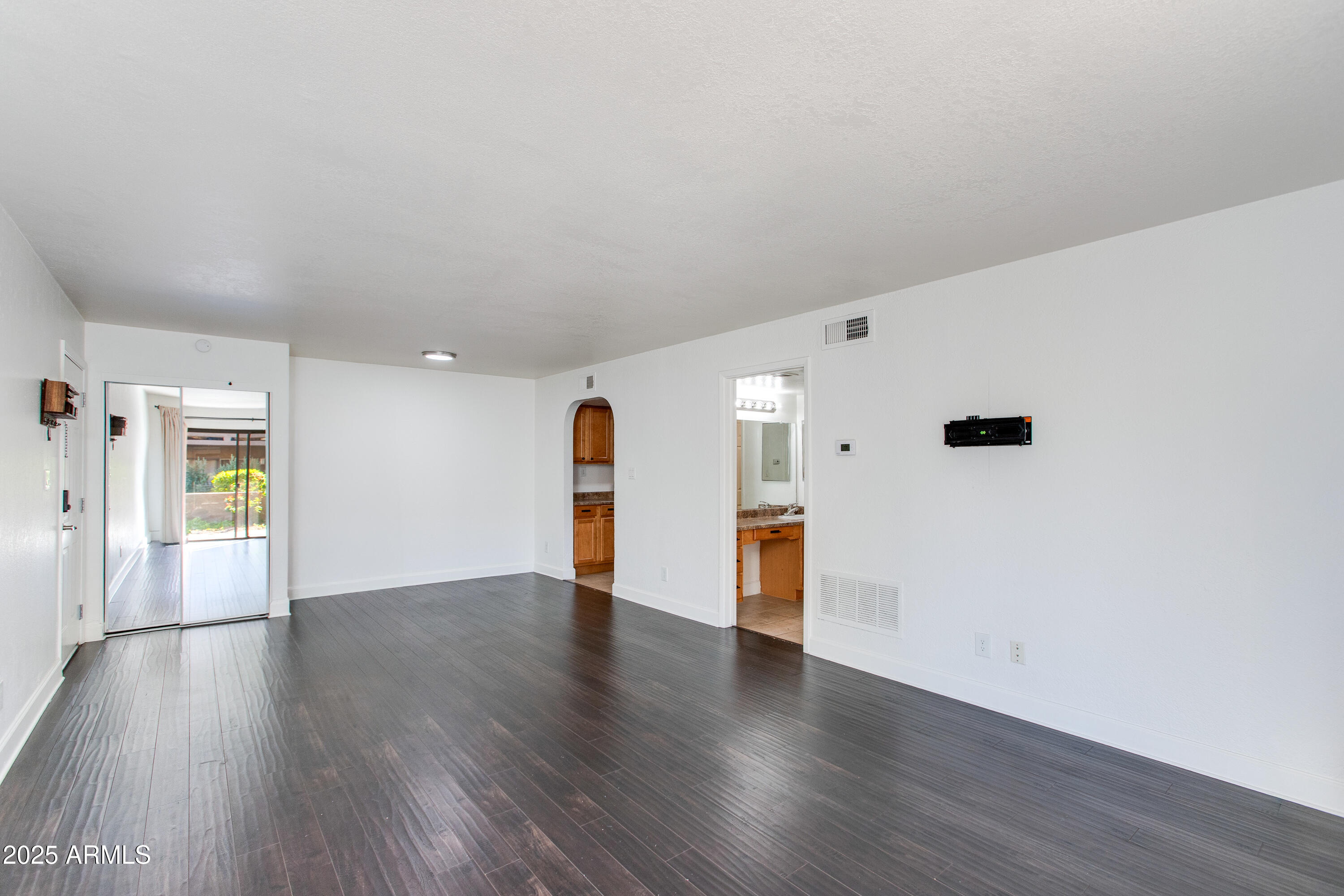 3825 E CAMELBACK Road, 105