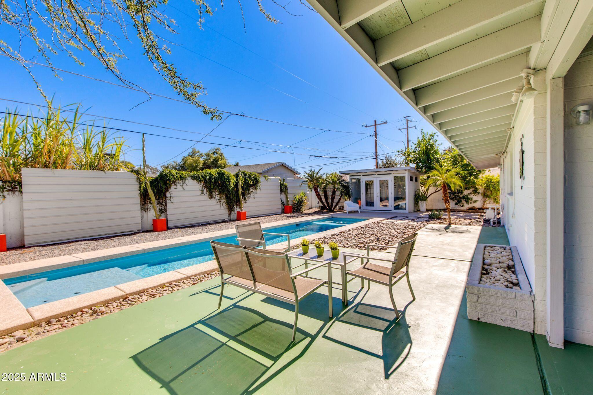 421 N EVERGREEN Street