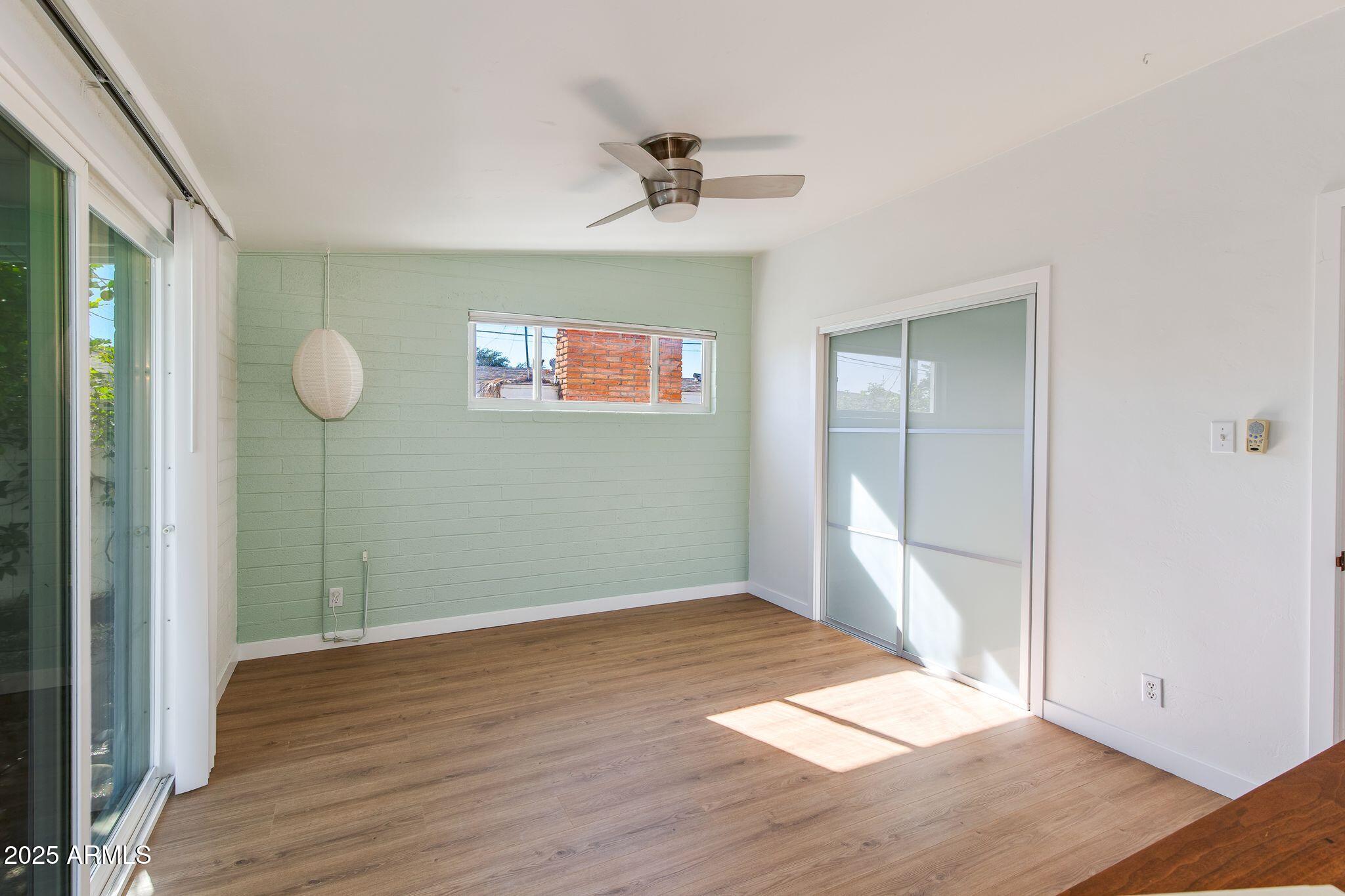 421 N EVERGREEN Street