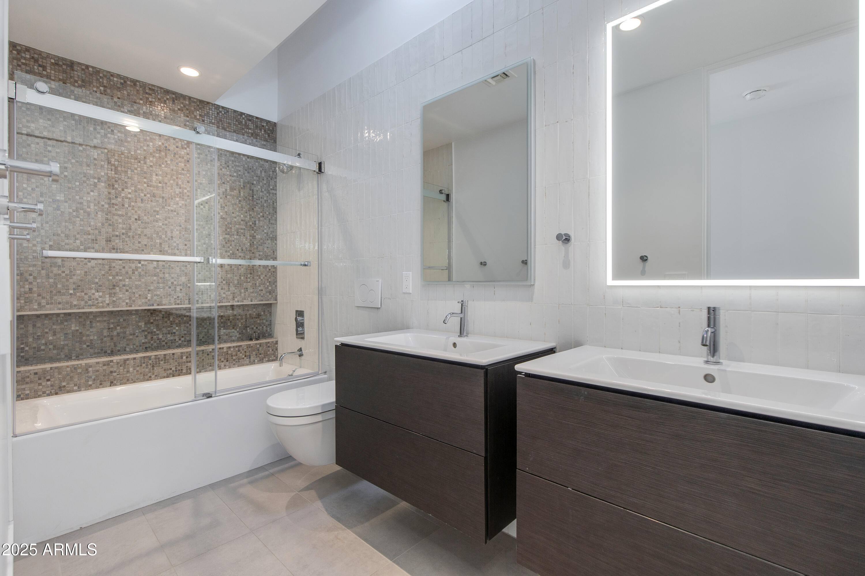 1333 E POMELO GROVE Lane