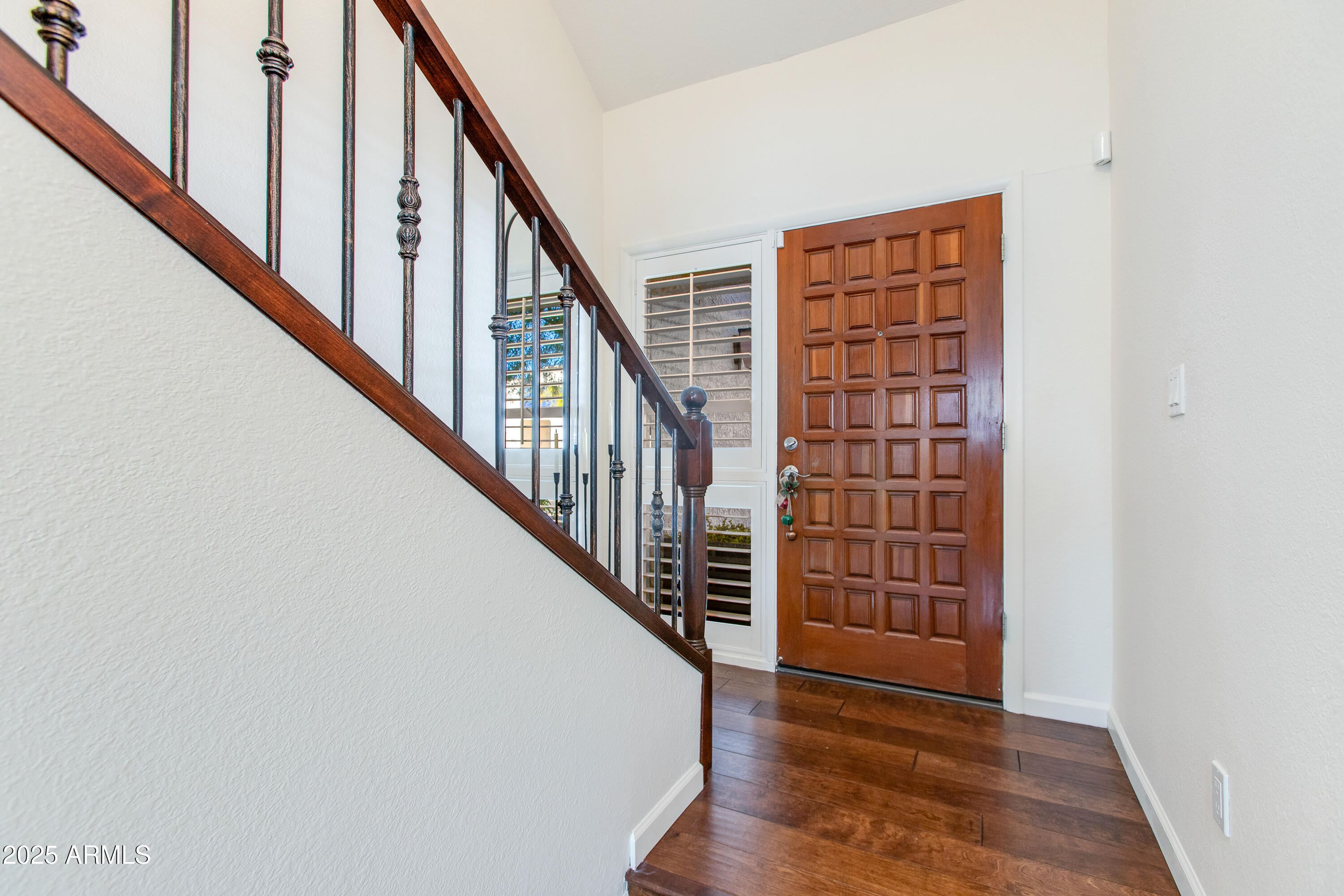 10 W GEORGIA Avenue 6