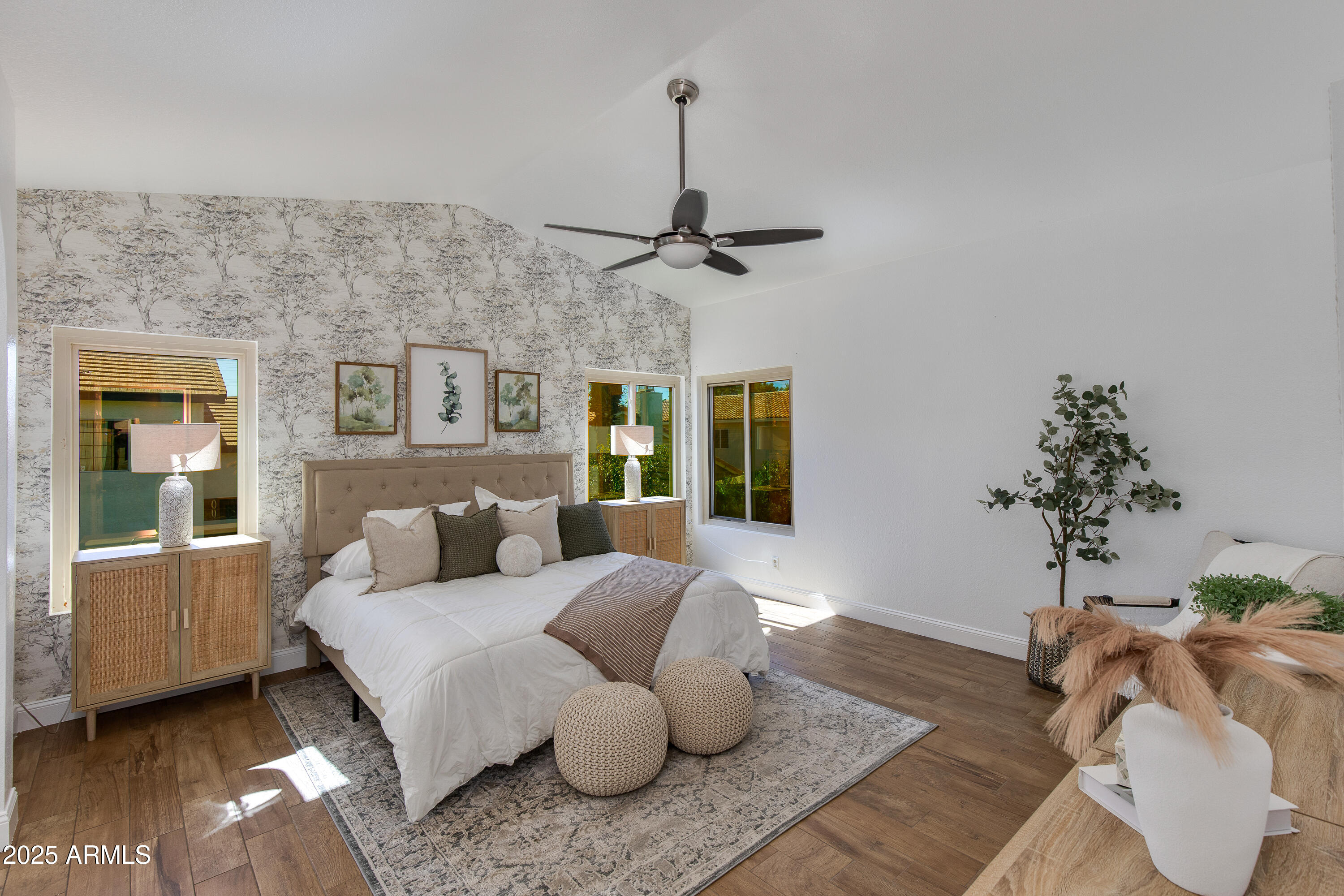 2119 E New Bedford Drive