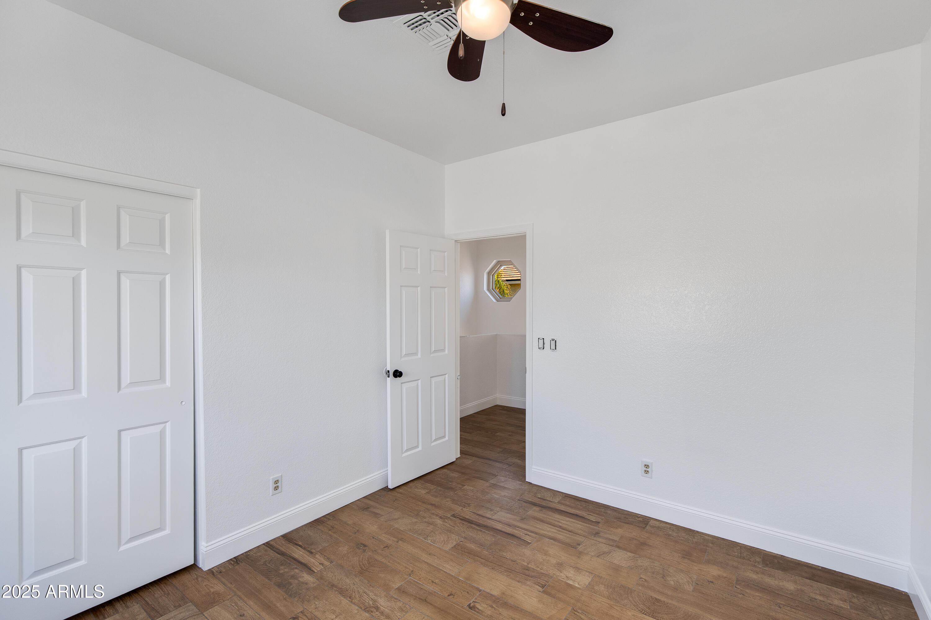 2119 E New Bedford Drive