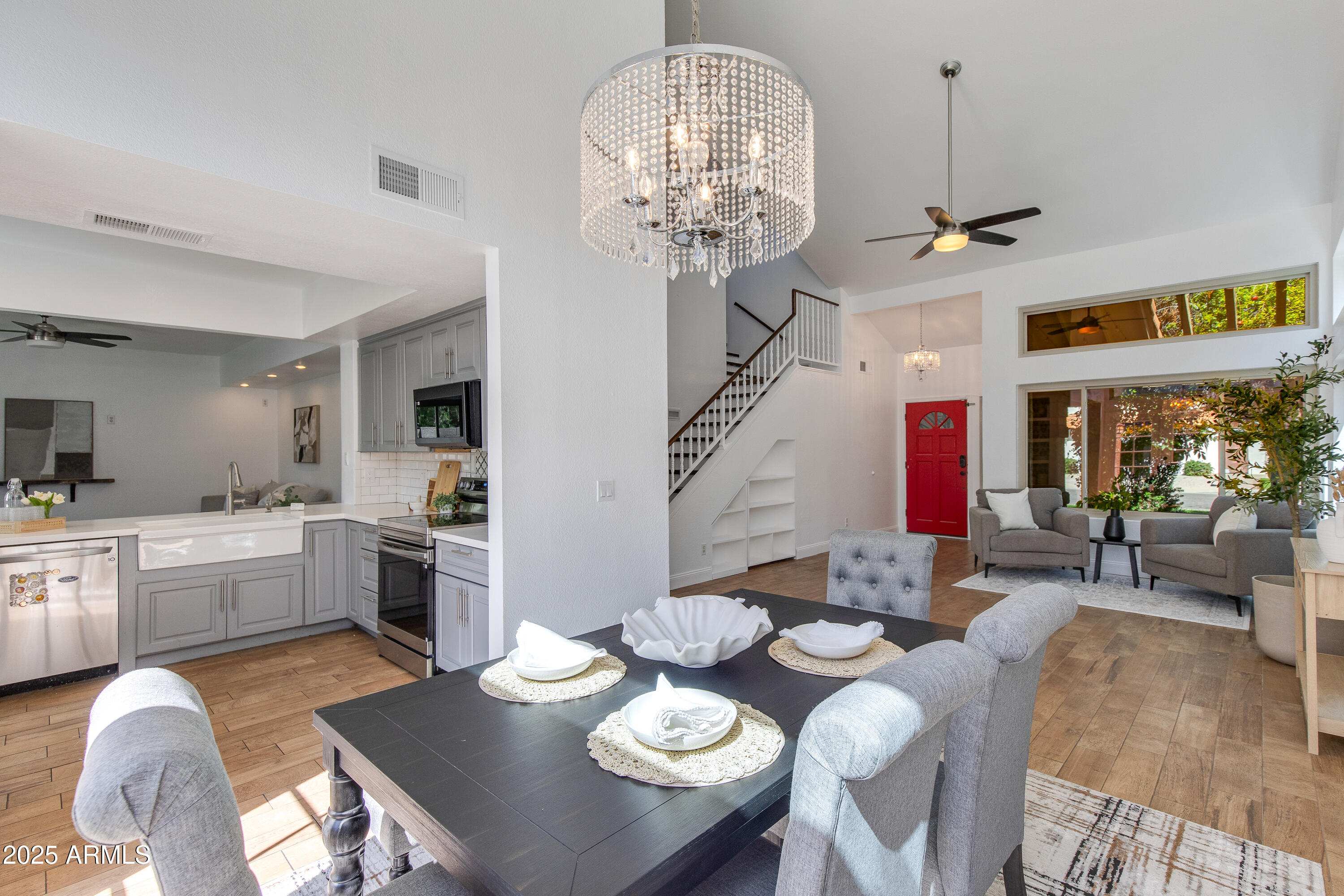 2119 E New Bedford Drive