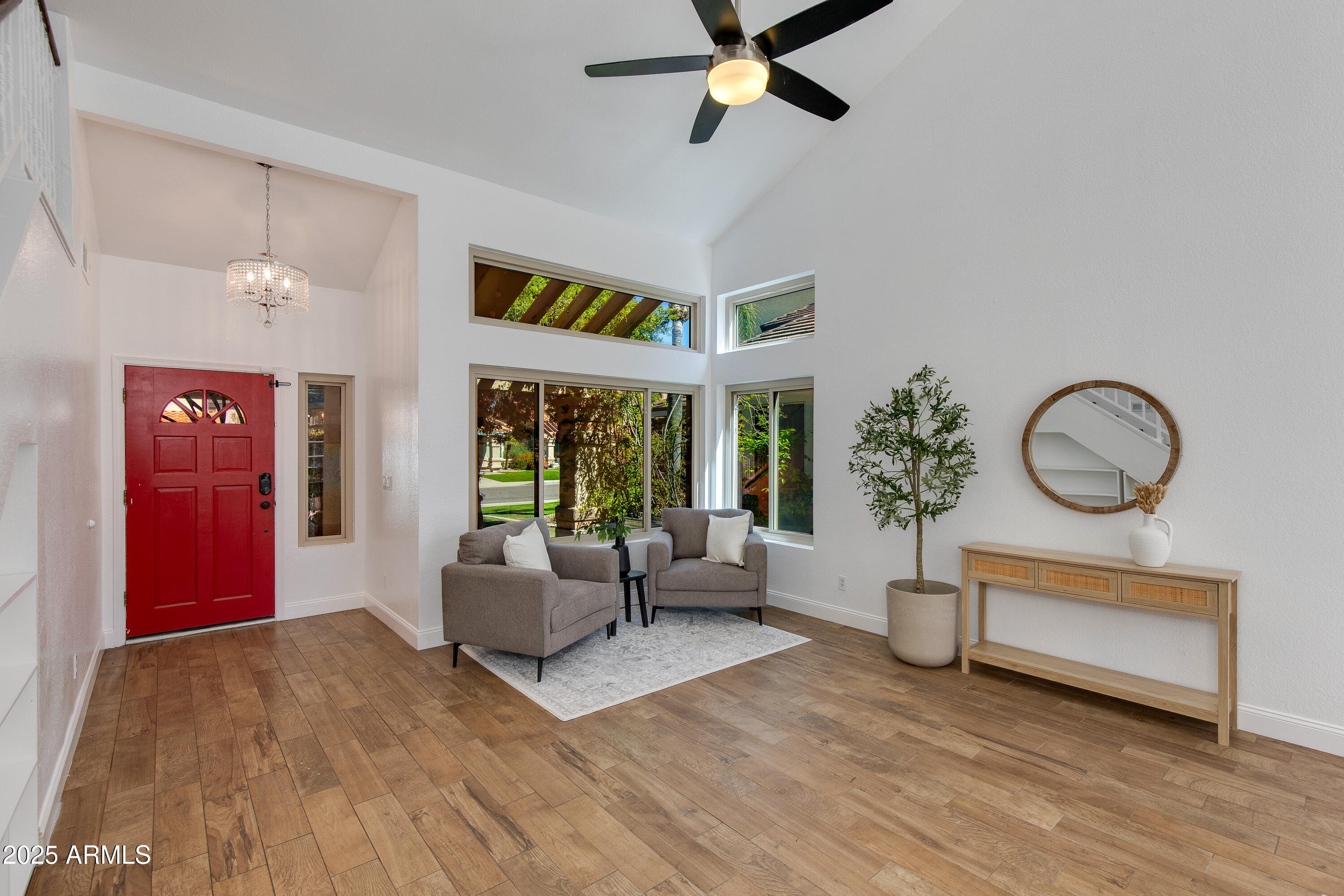 2119 E New Bedford Drive