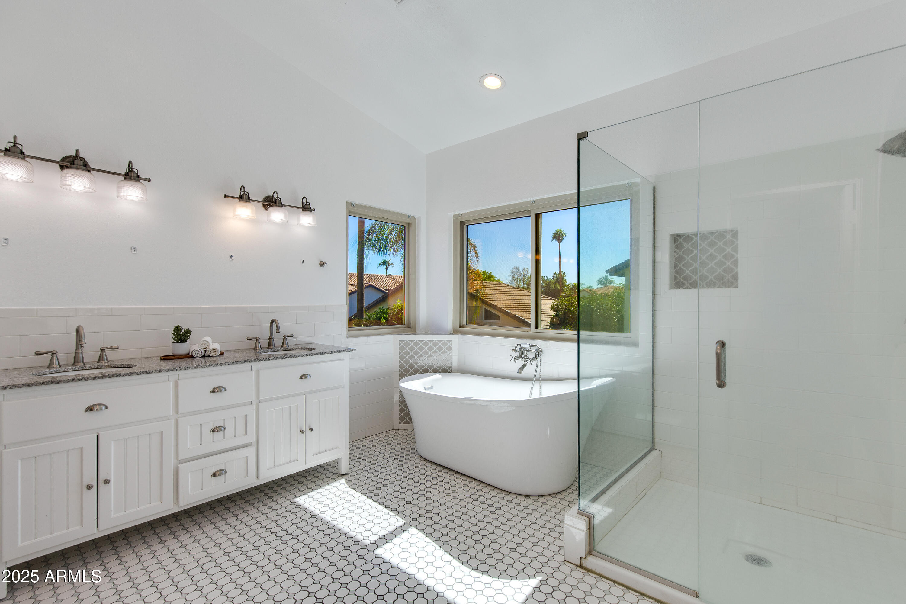 2119 E New Bedford Drive