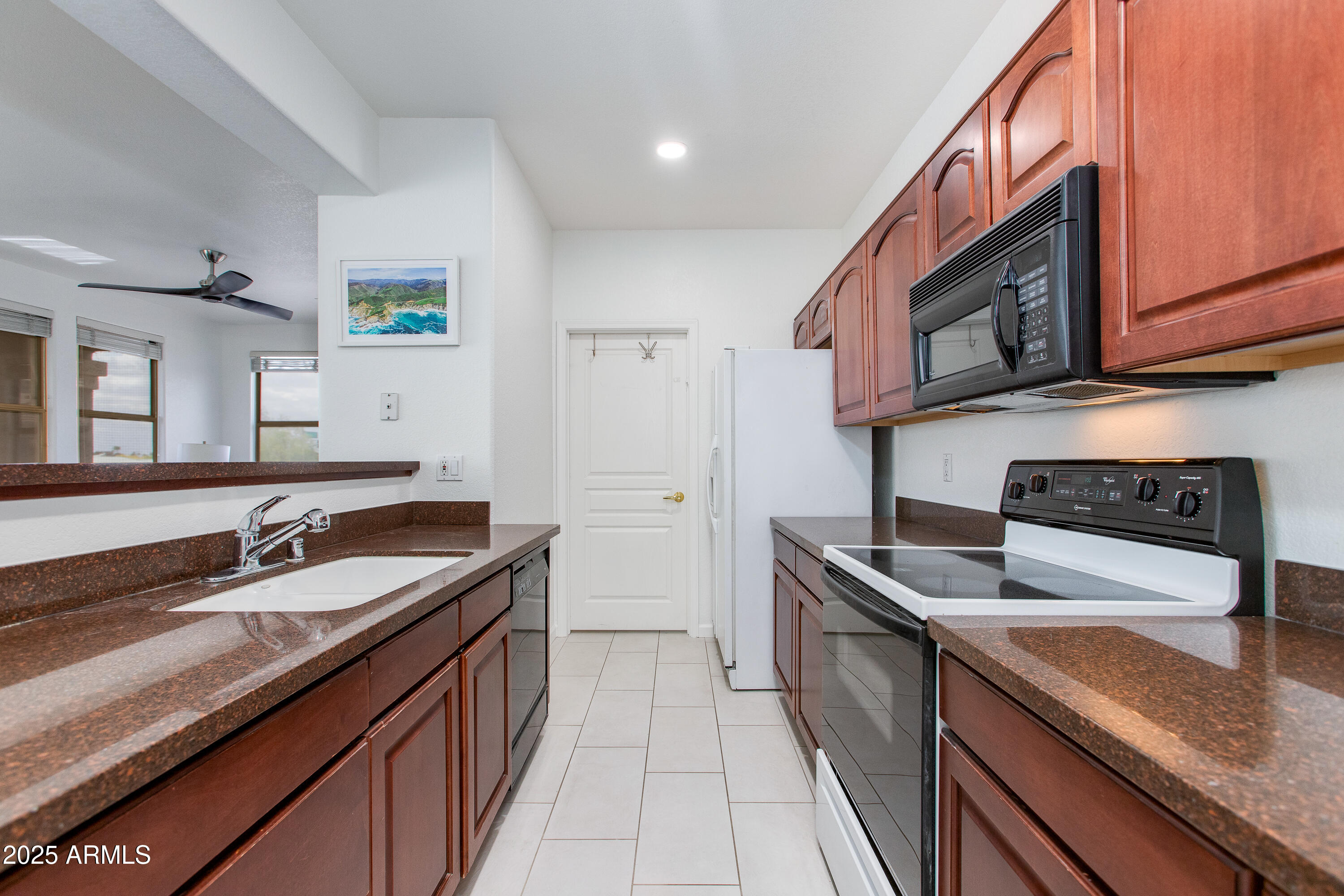 15221 N CLUBGATE Drive 2132