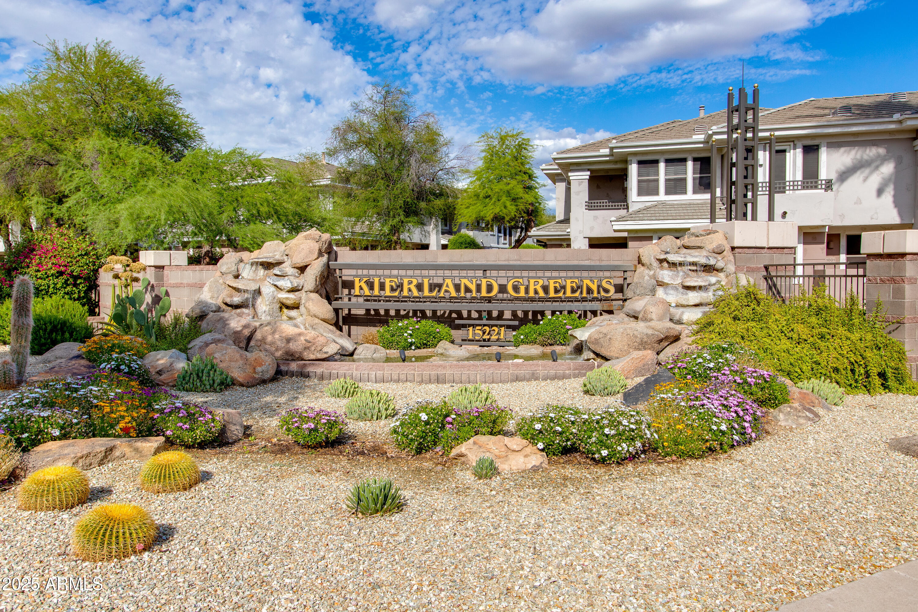 15221 N CLUBGATE Drive 2132