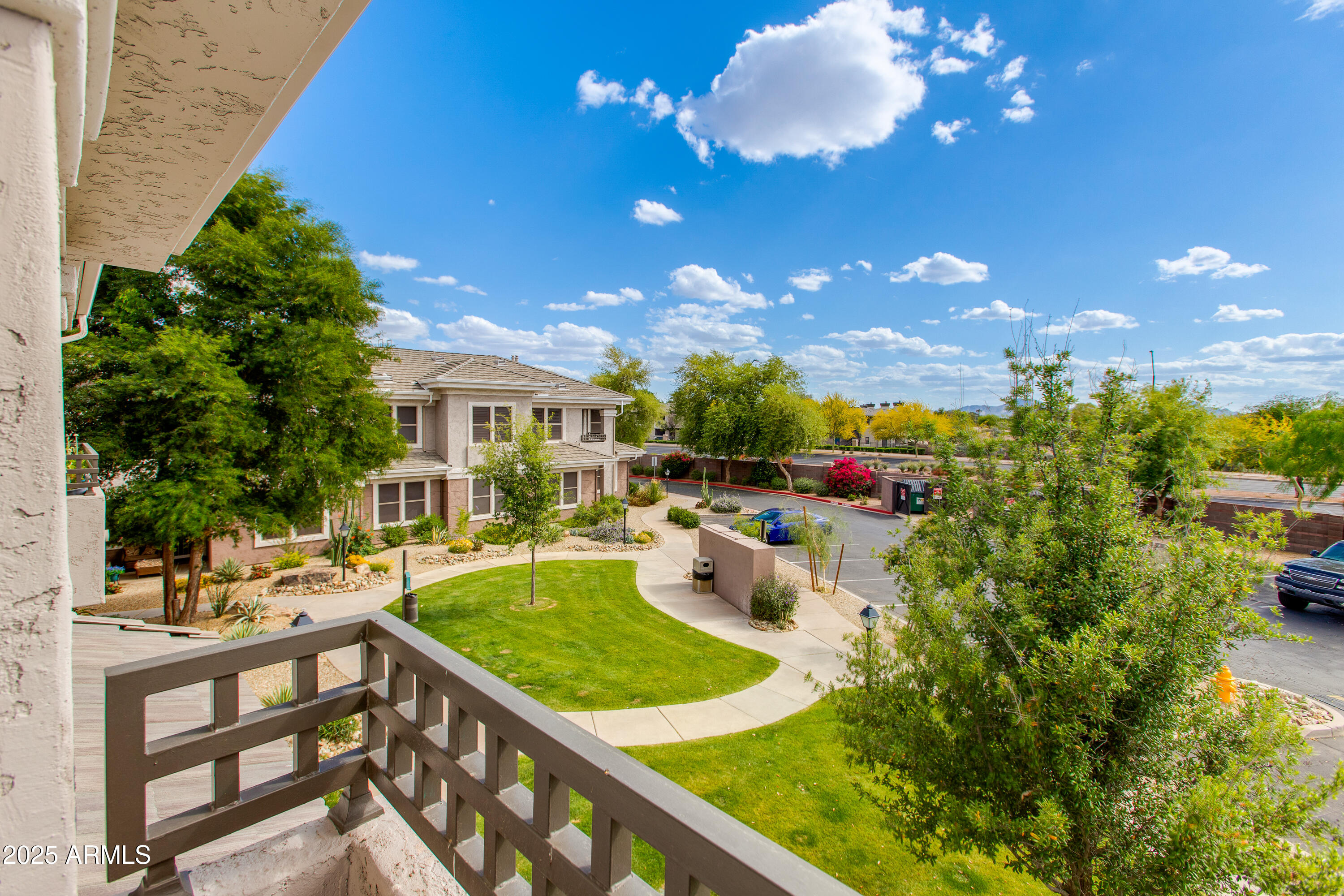 15221 N CLUBGATE Drive 2132