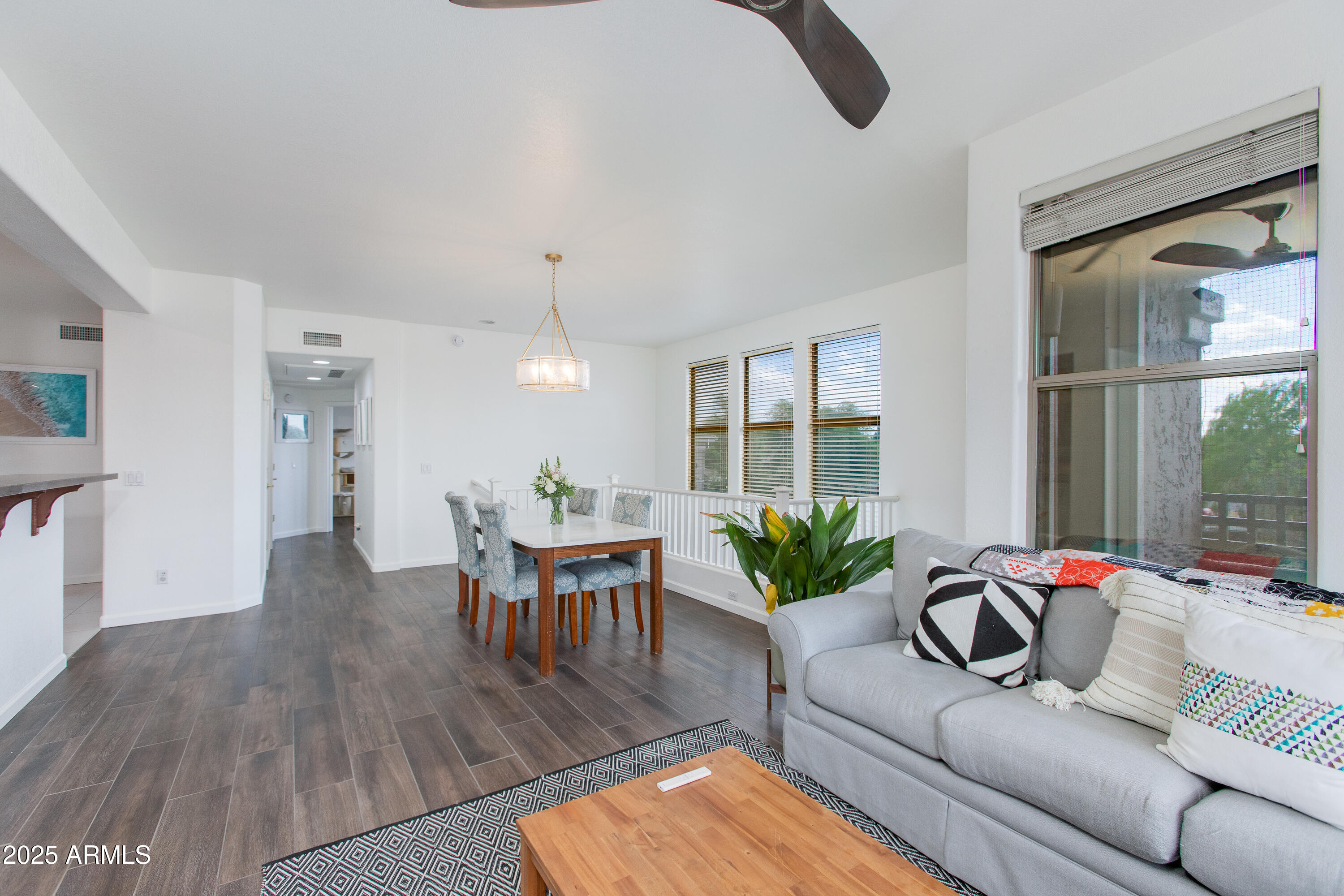 15221 N CLUBGATE Drive 2132