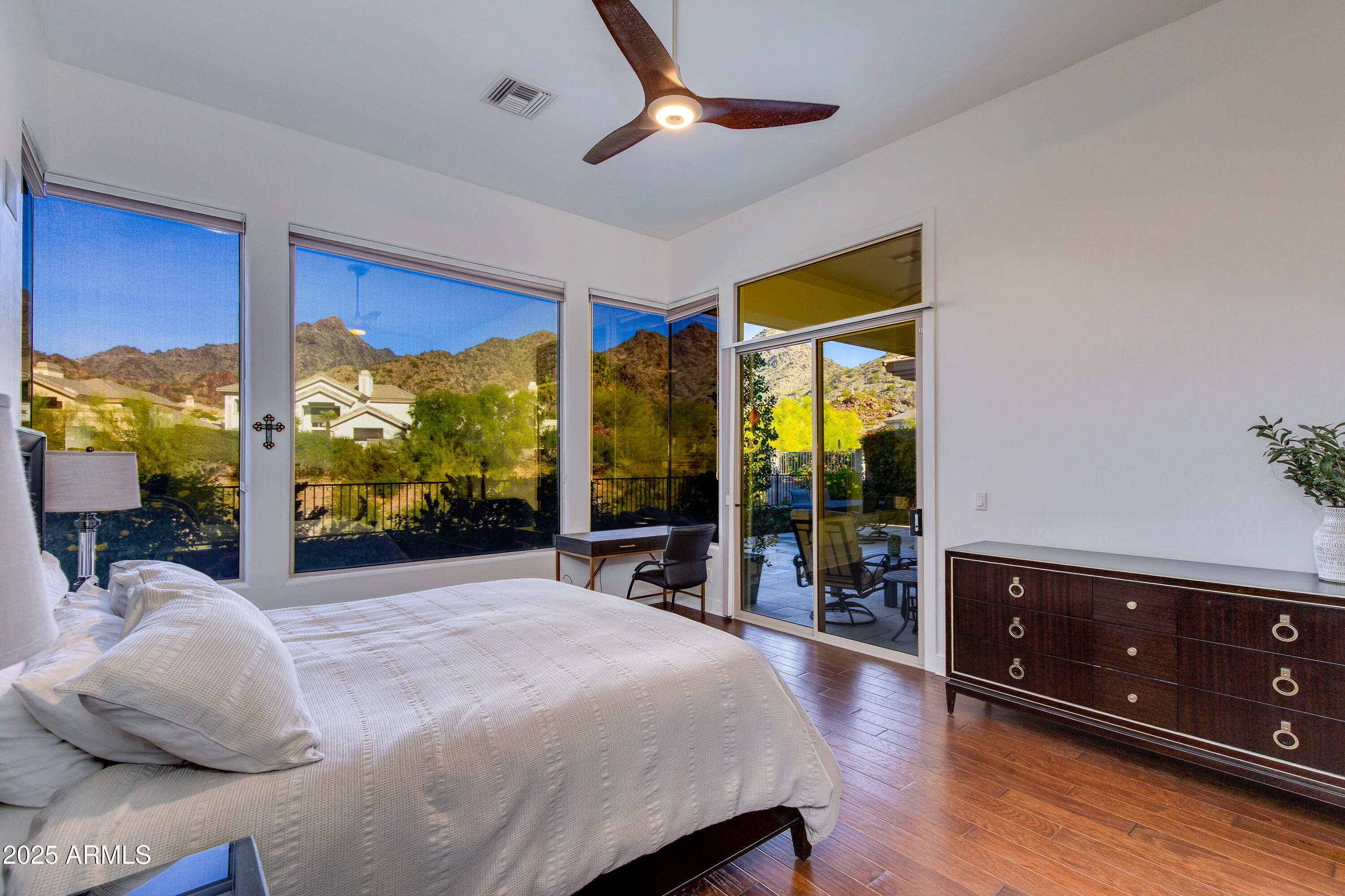 3130 E Squaw Peak Circle