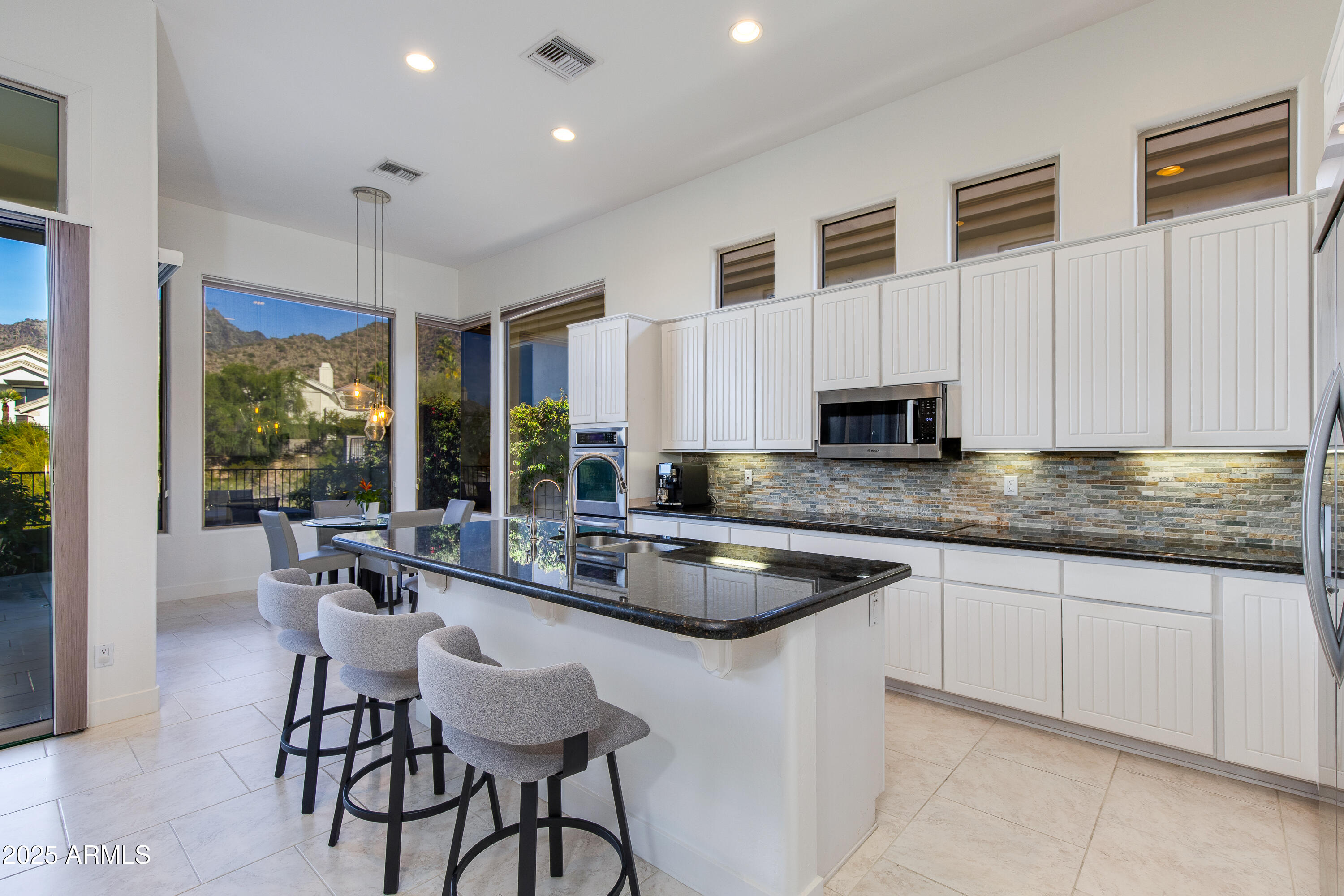 3130 E Squaw Peak Circle