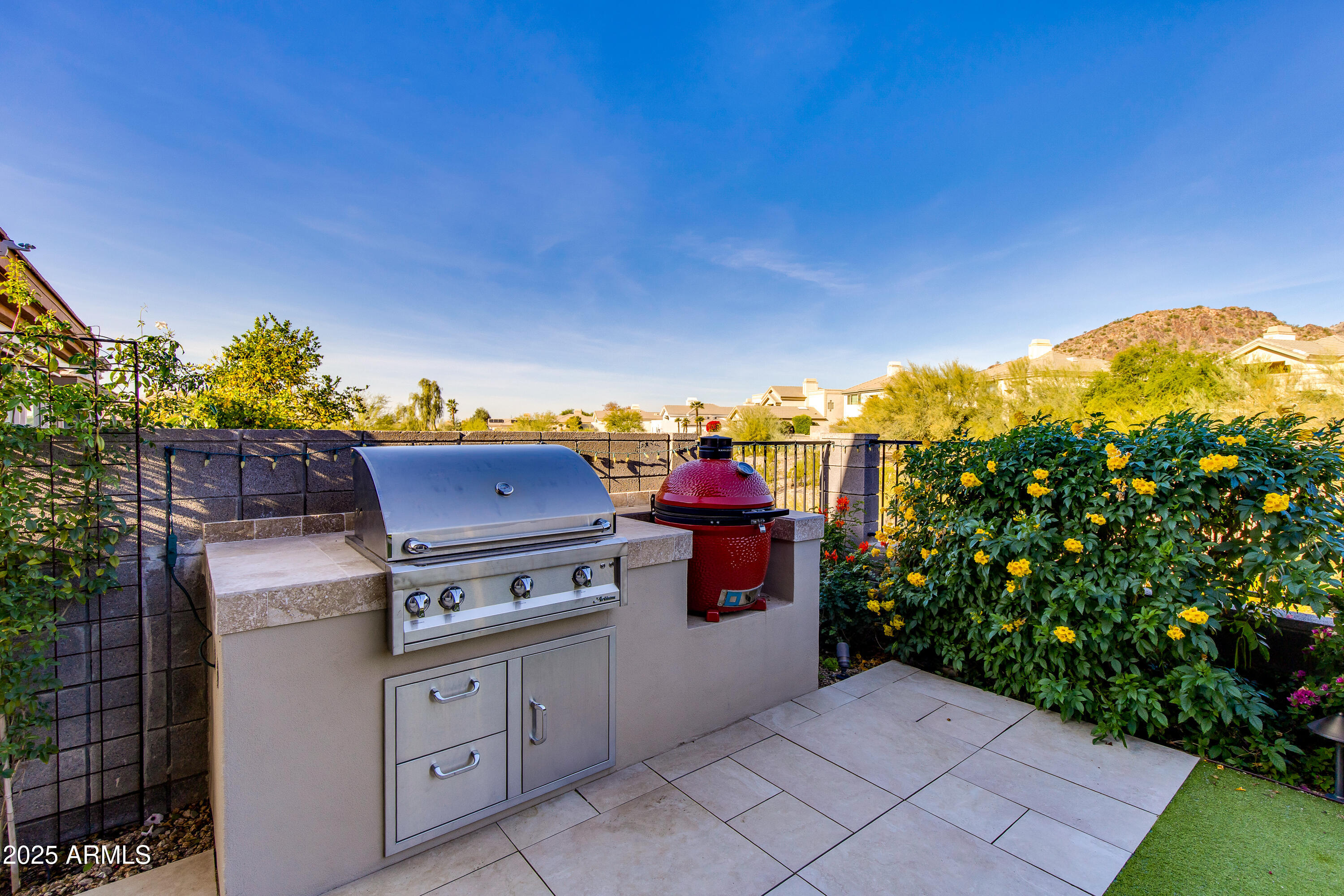 3130 E Squaw Peak Circle