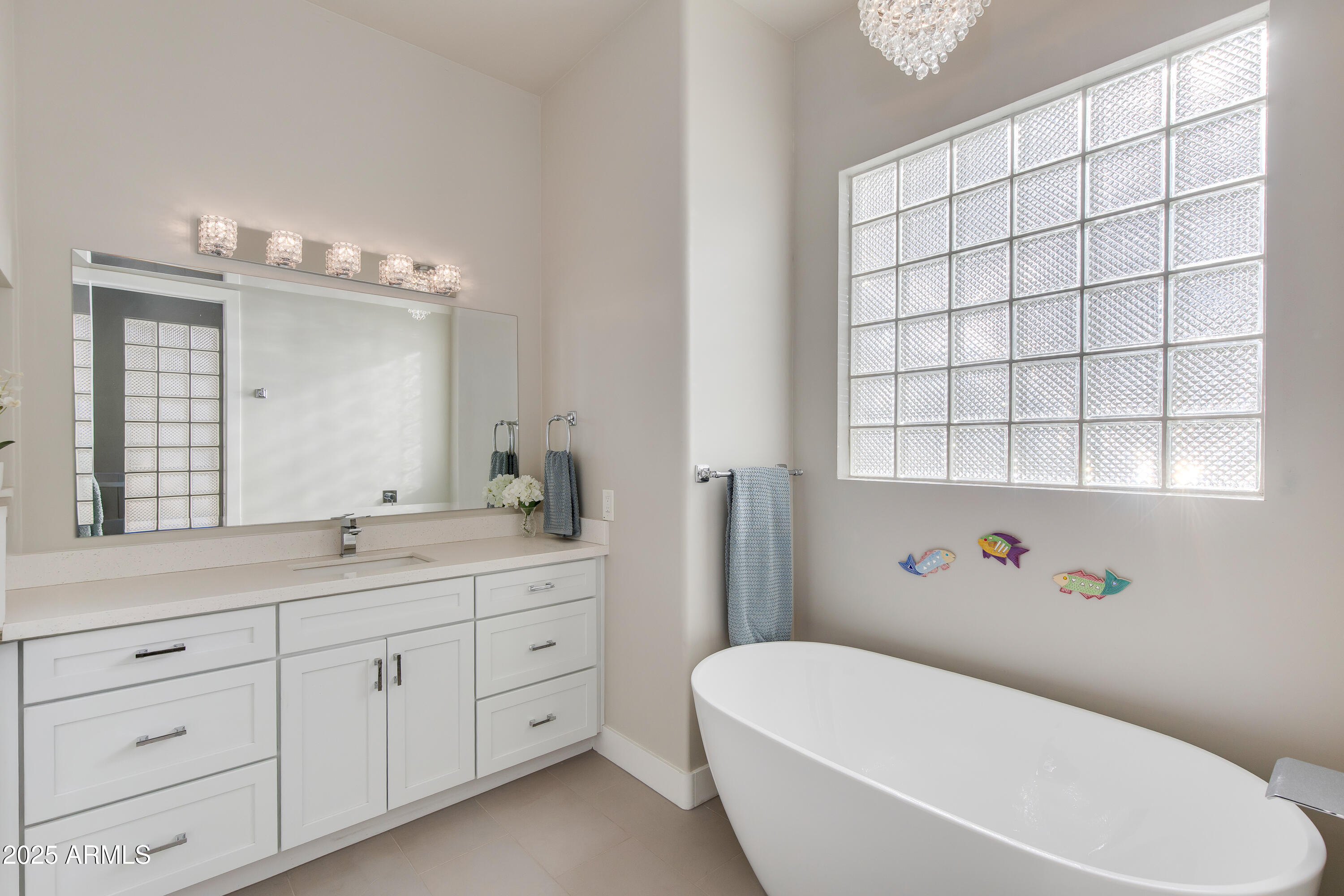 3130 E Squaw Peak Circle