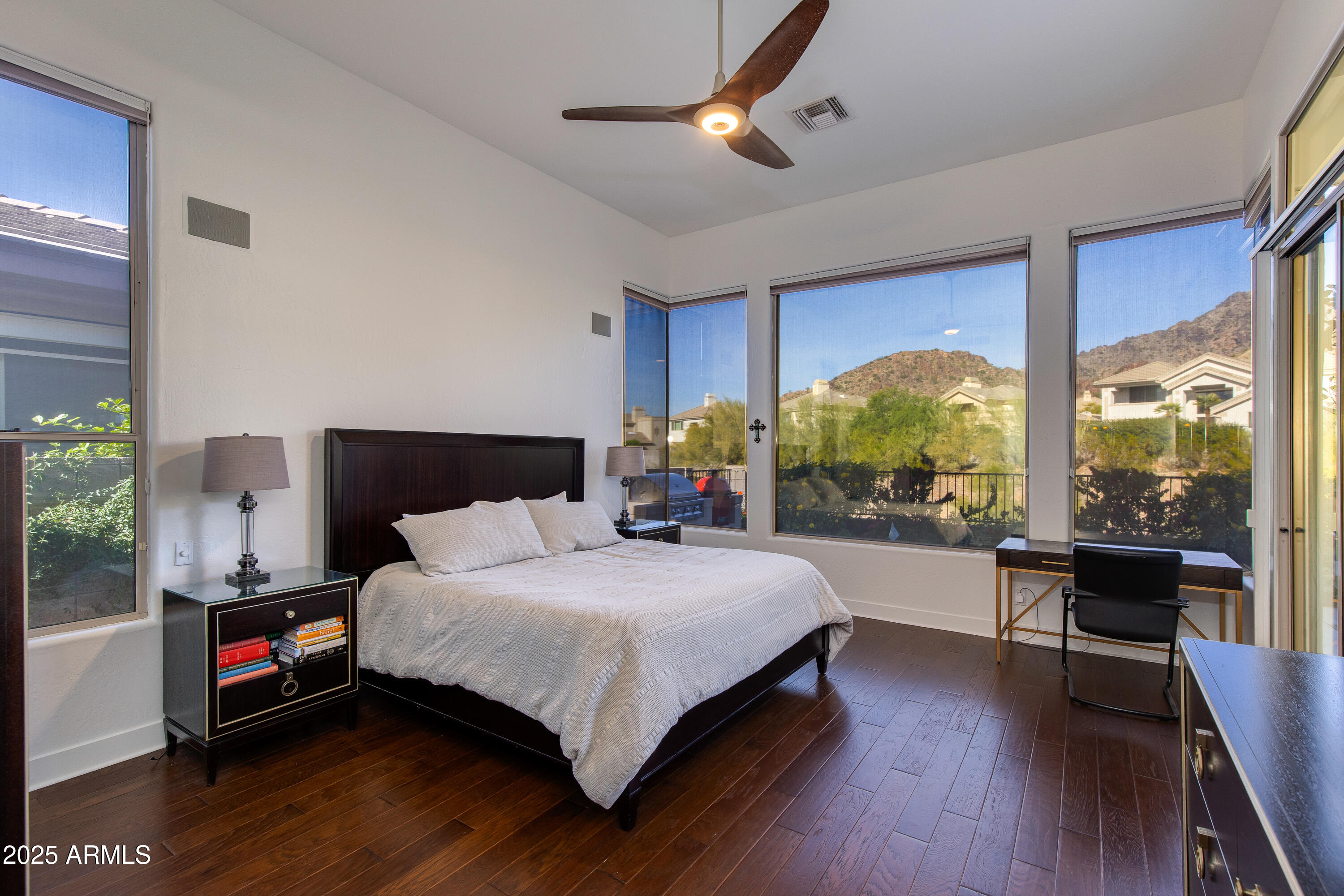 3130 E Squaw Peak Circle