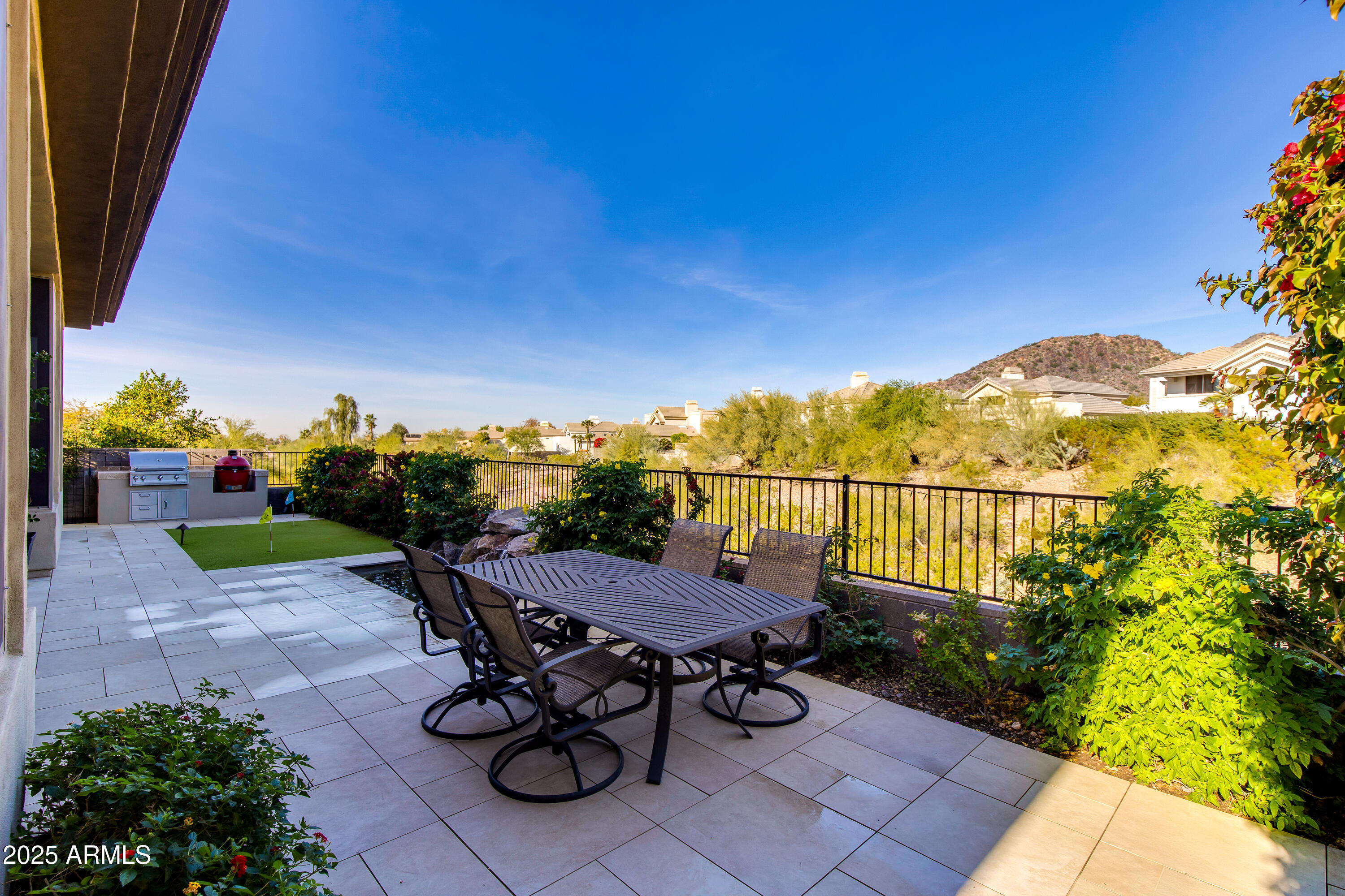 3130 E Squaw Peak Circle