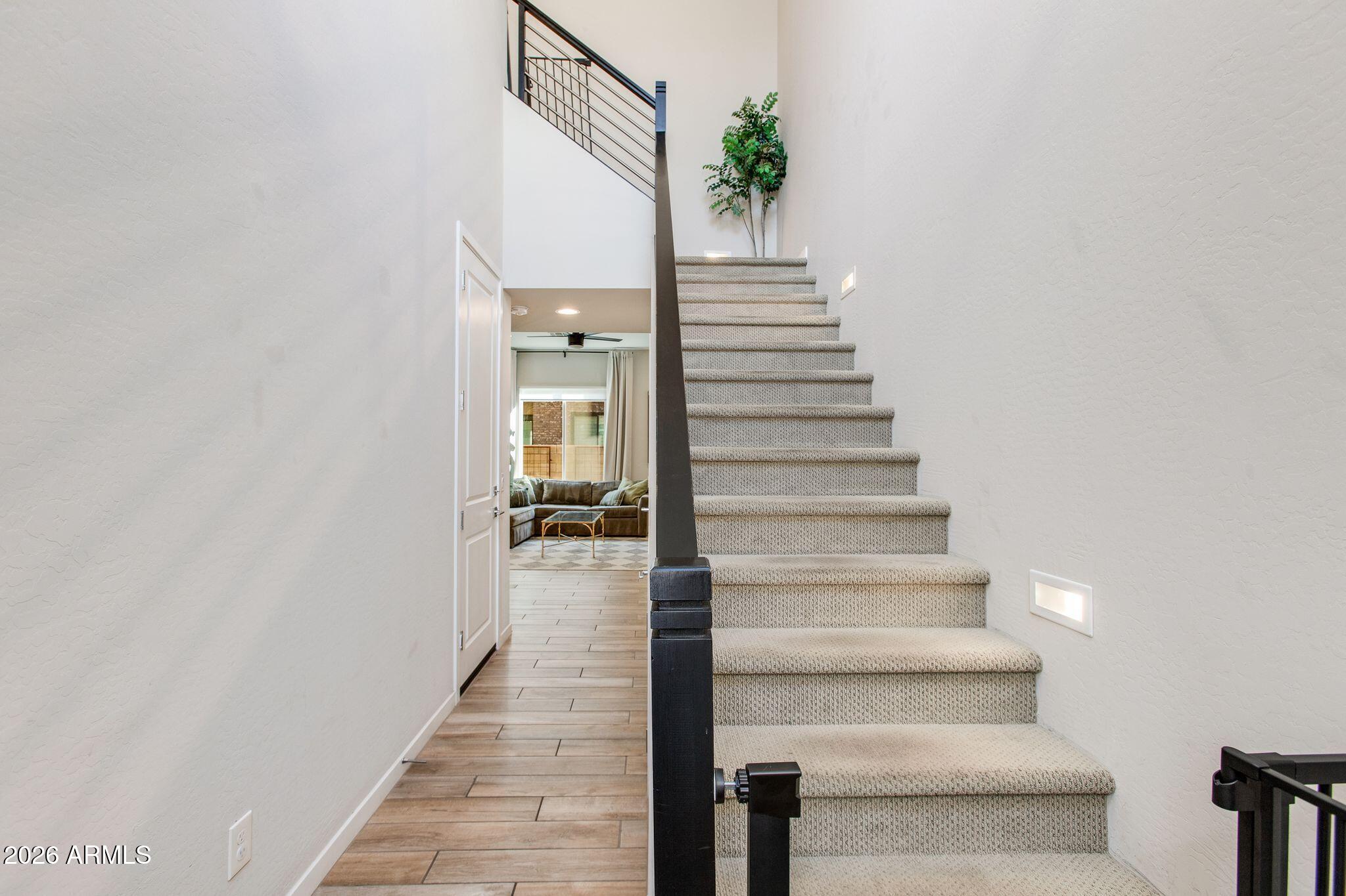 901 S SMITH Road 1063