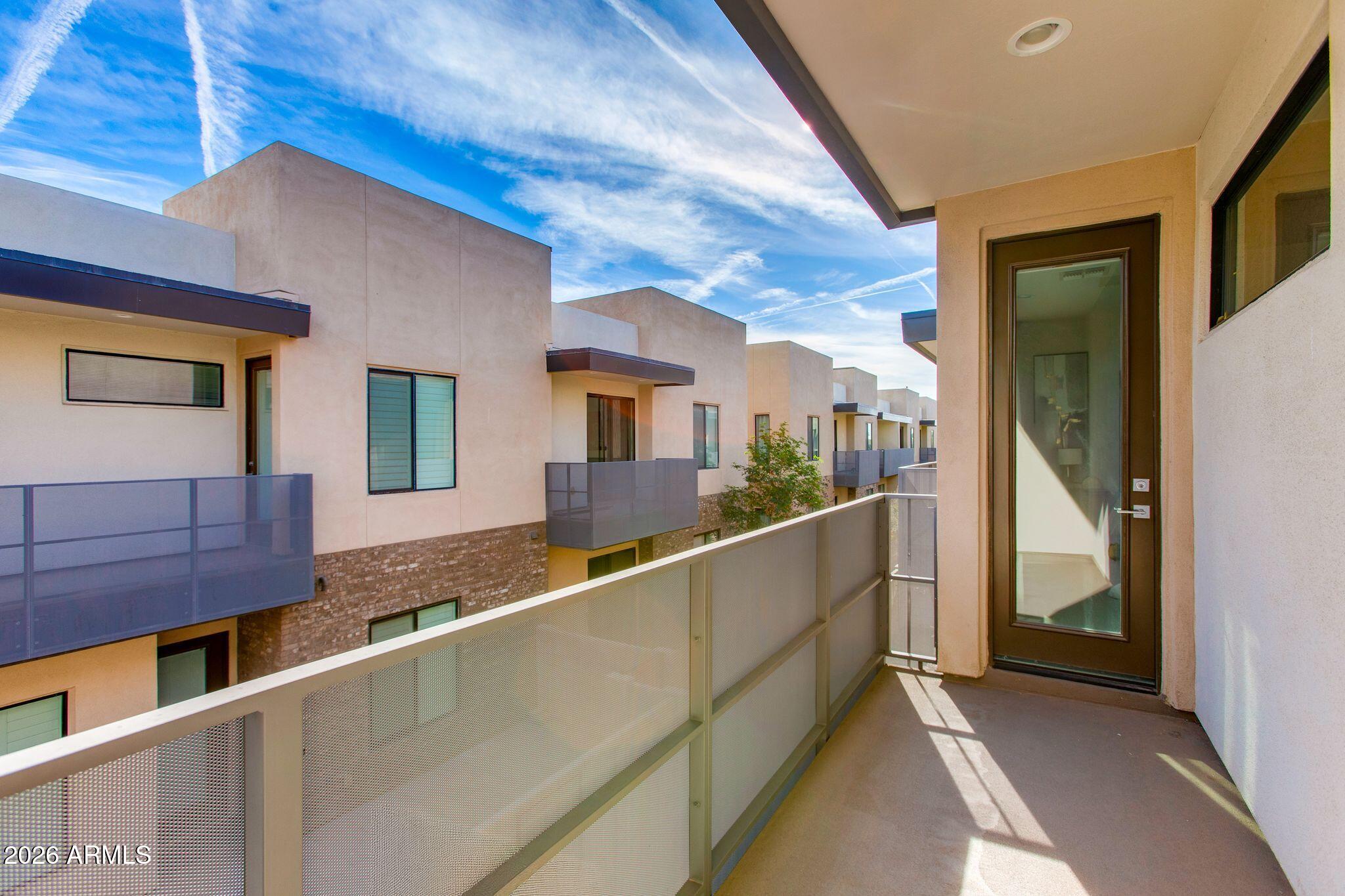 901 S SMITH Road 1063