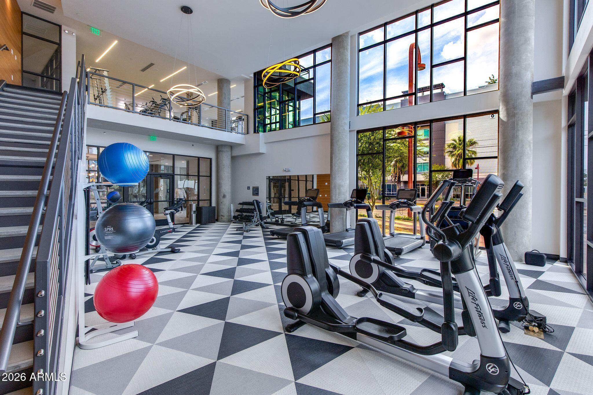 3131 N CENTRAL Avenue 5002