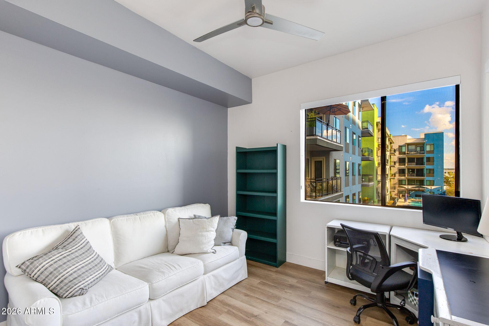 3131 N CENTRAL Avenue 5002