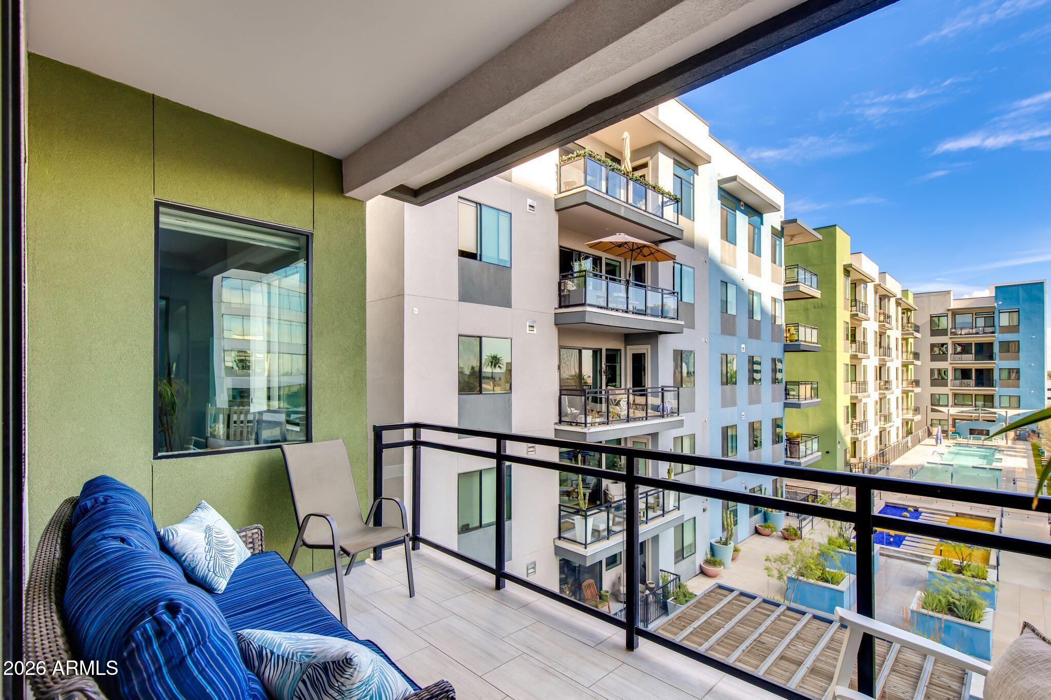 3131 N CENTRAL Avenue 5002