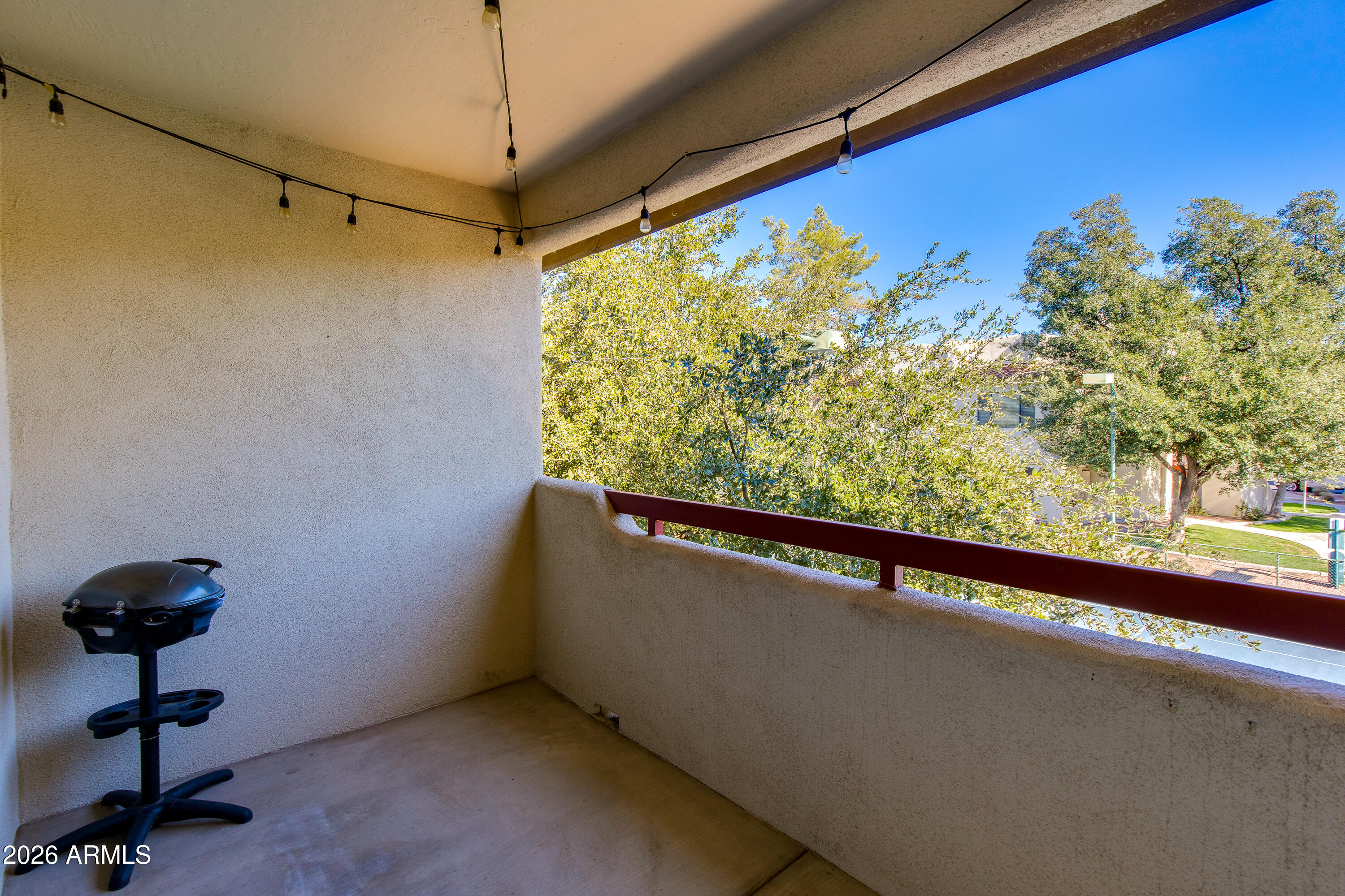 750 E NORTHERN Avenue 2030