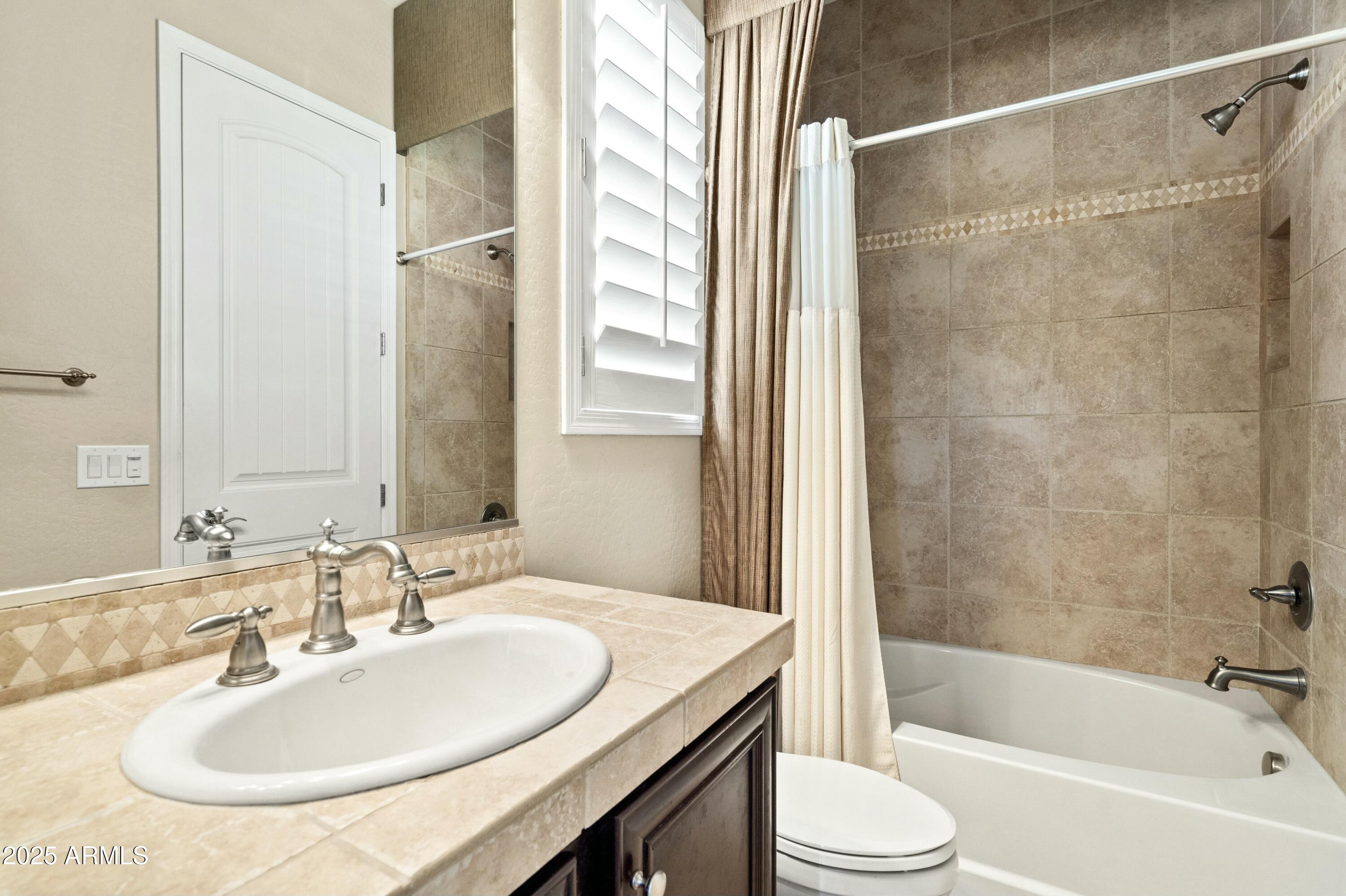 29989 N WHIPSAW Road