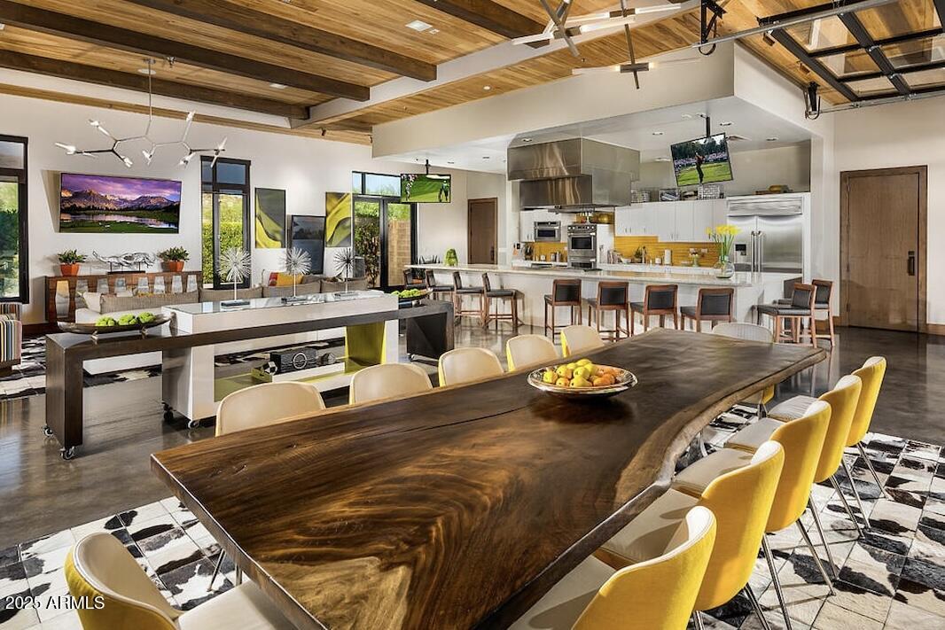 29989 N WHIPSAW Road