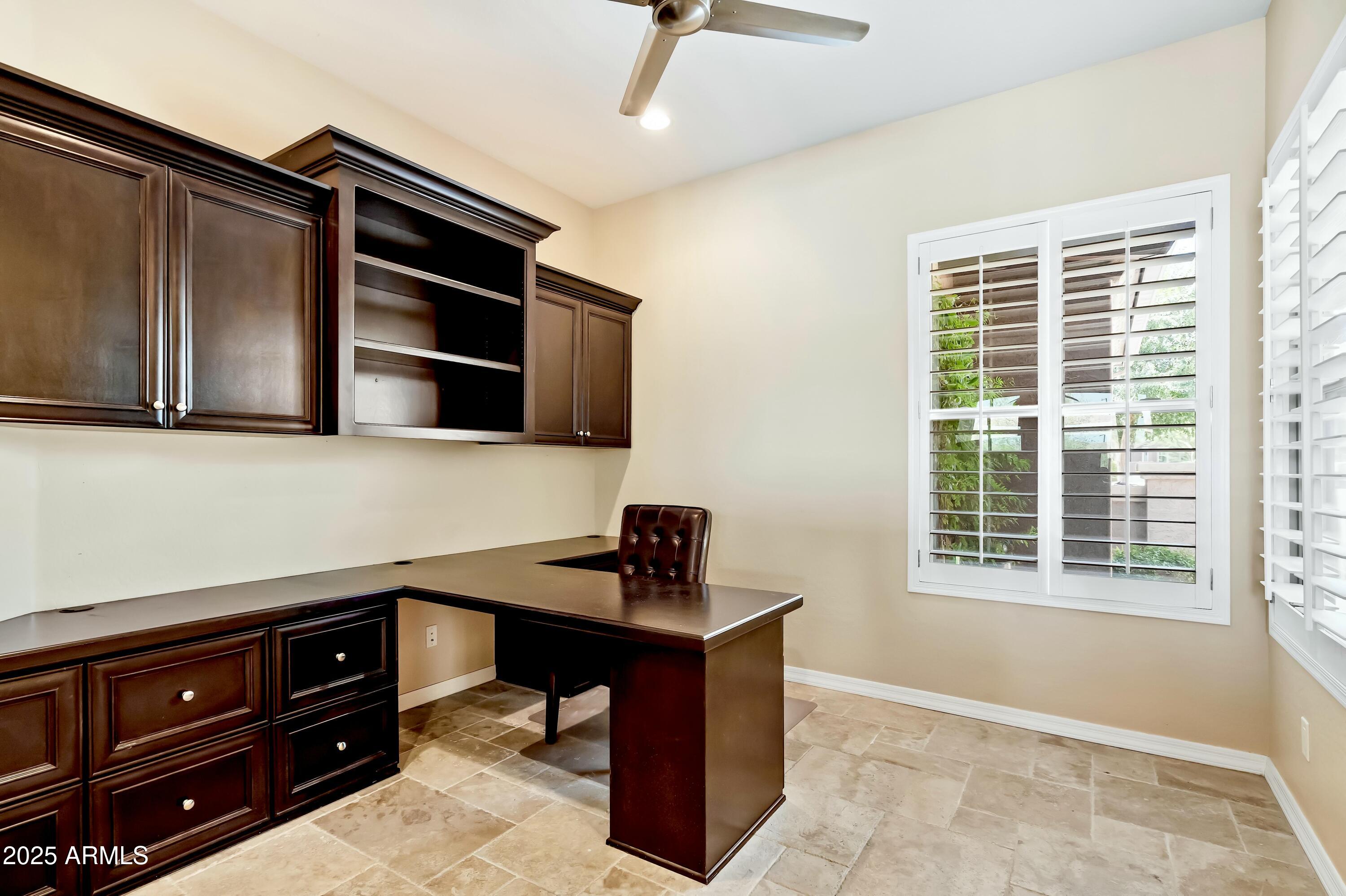 29989 N WHIPSAW Road