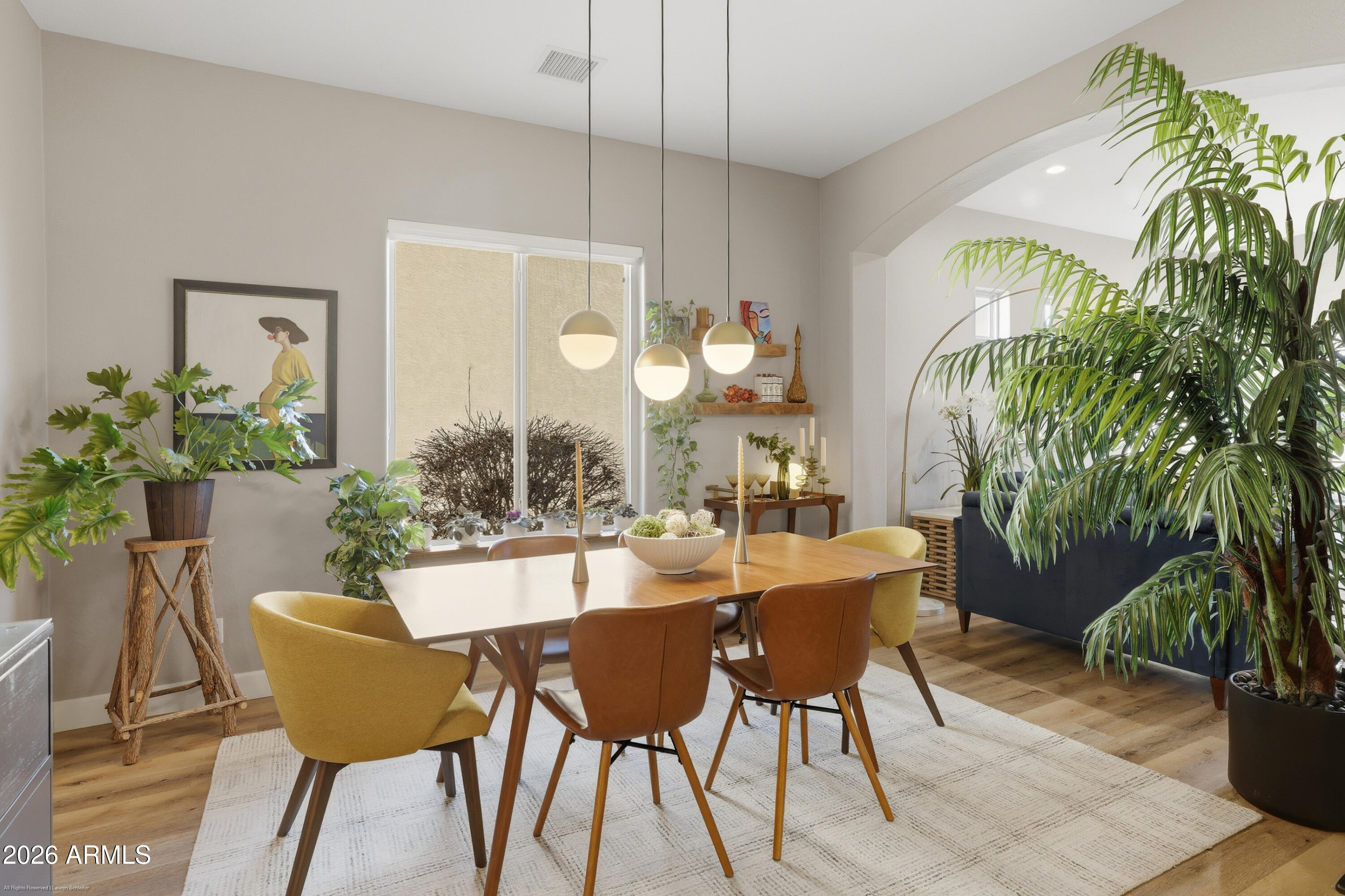 7615 E TRADERS Trail