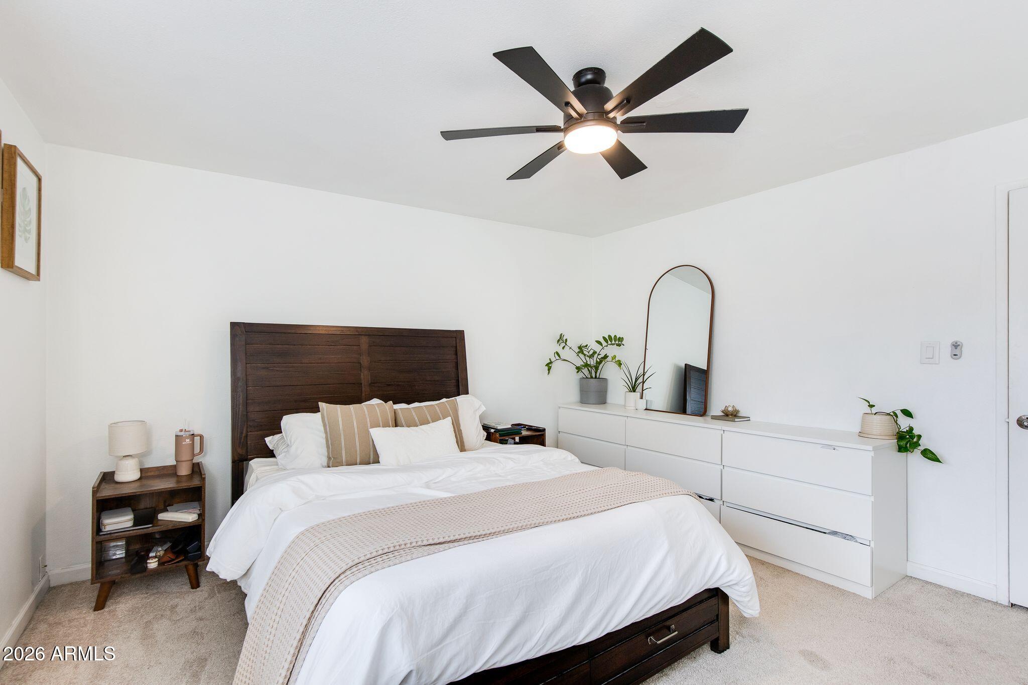 8241 N CENTRAL Avenue 23